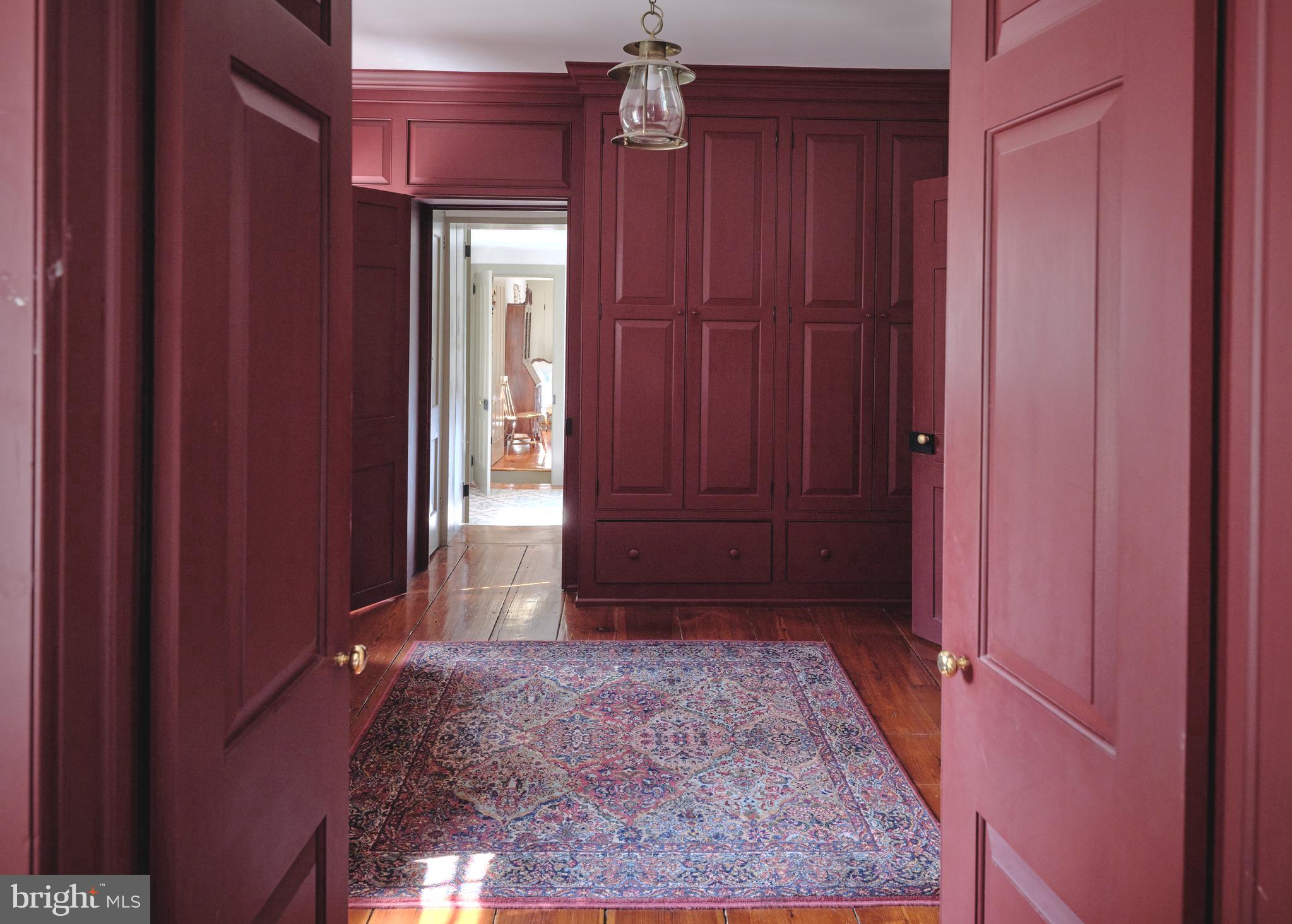 WASHINGTON CROSSING - Residential