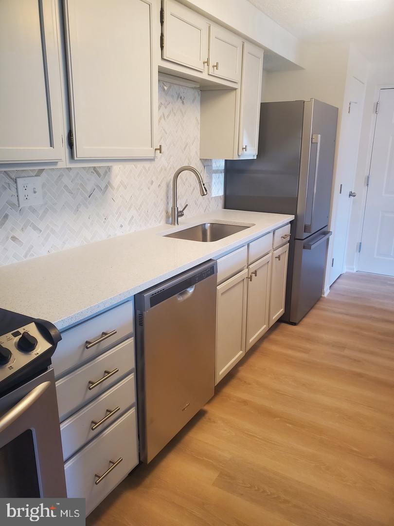 25 CRANBERRY COURT