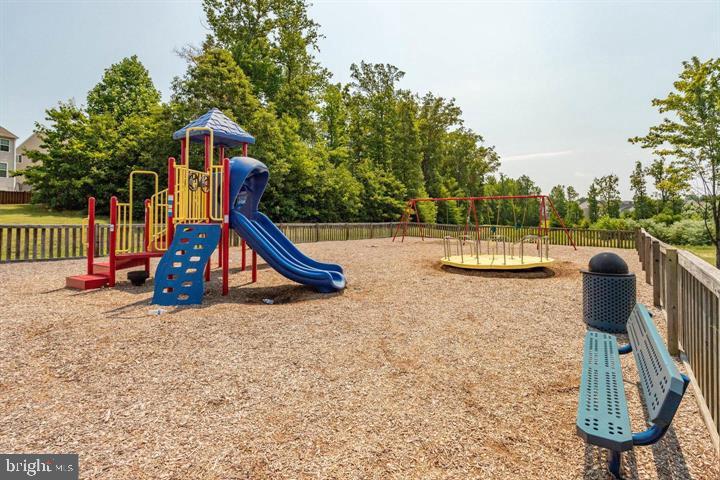 SOMERSET LANDING - Residential