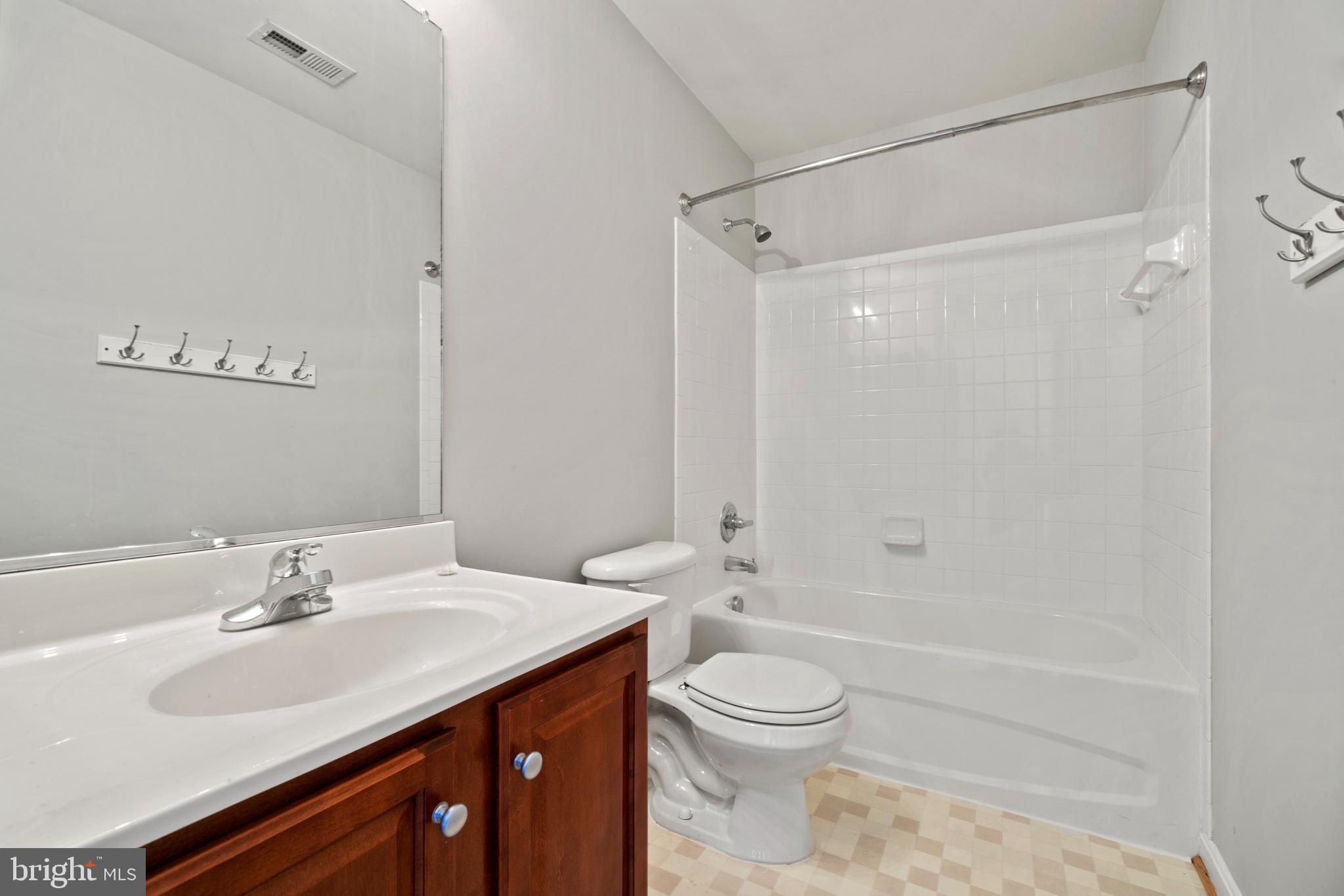 SOMERSET LANDING - Residential