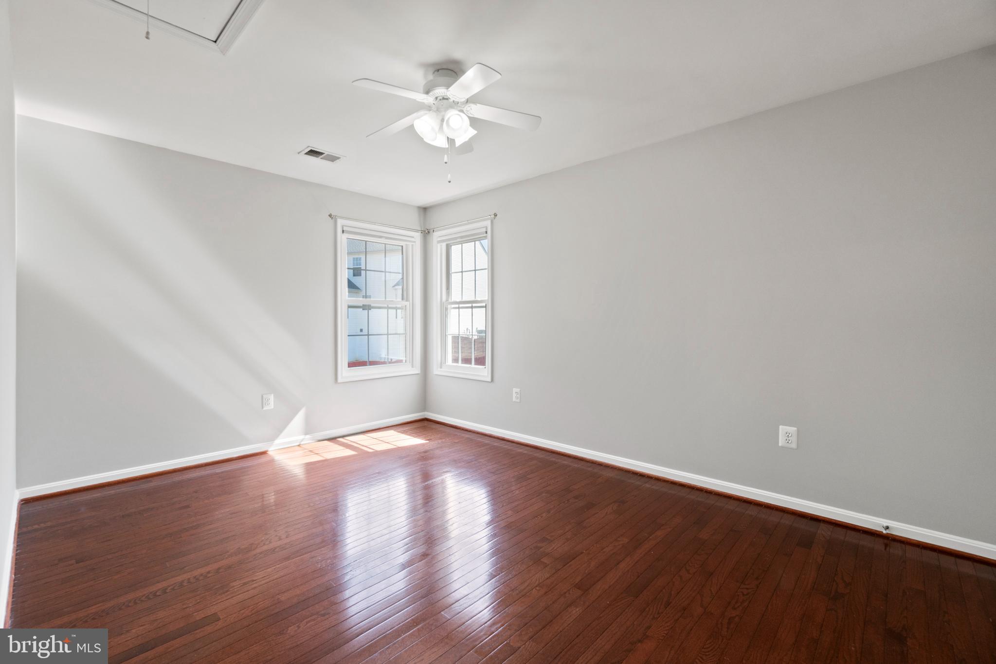 SOMERSET LANDING - Residential