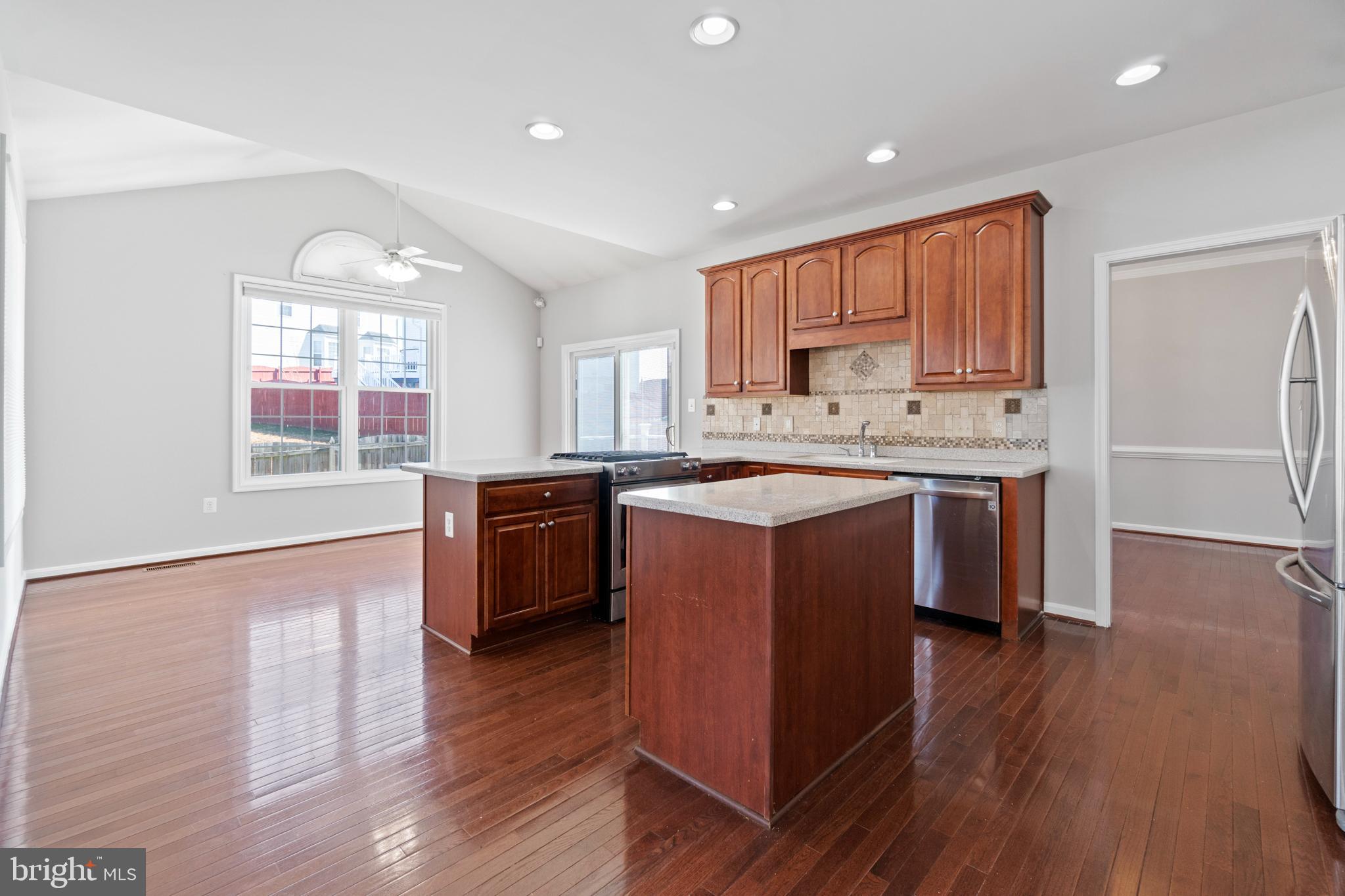 SOMERSET LANDING - Residential