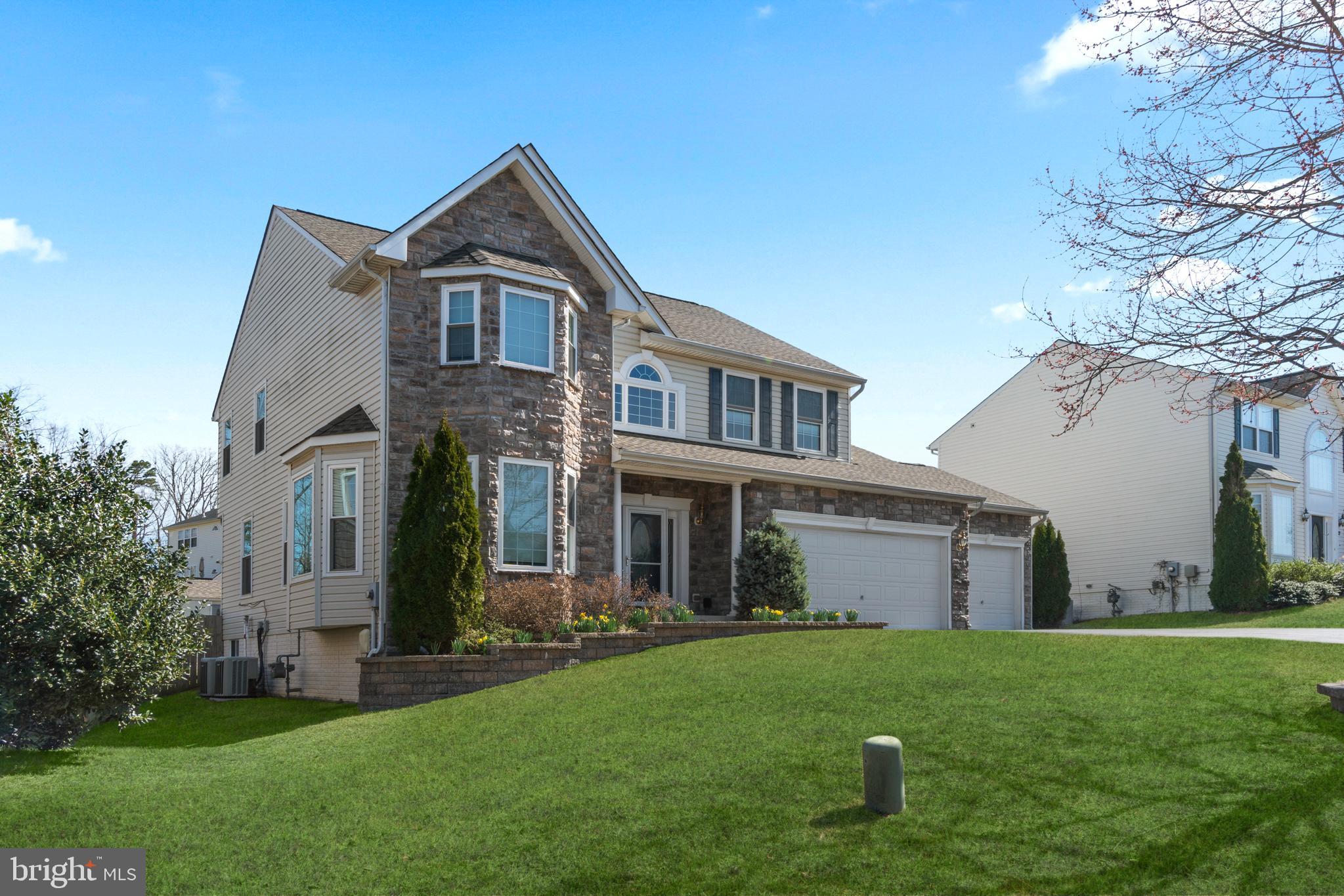 SOMERSET LANDING - Residential