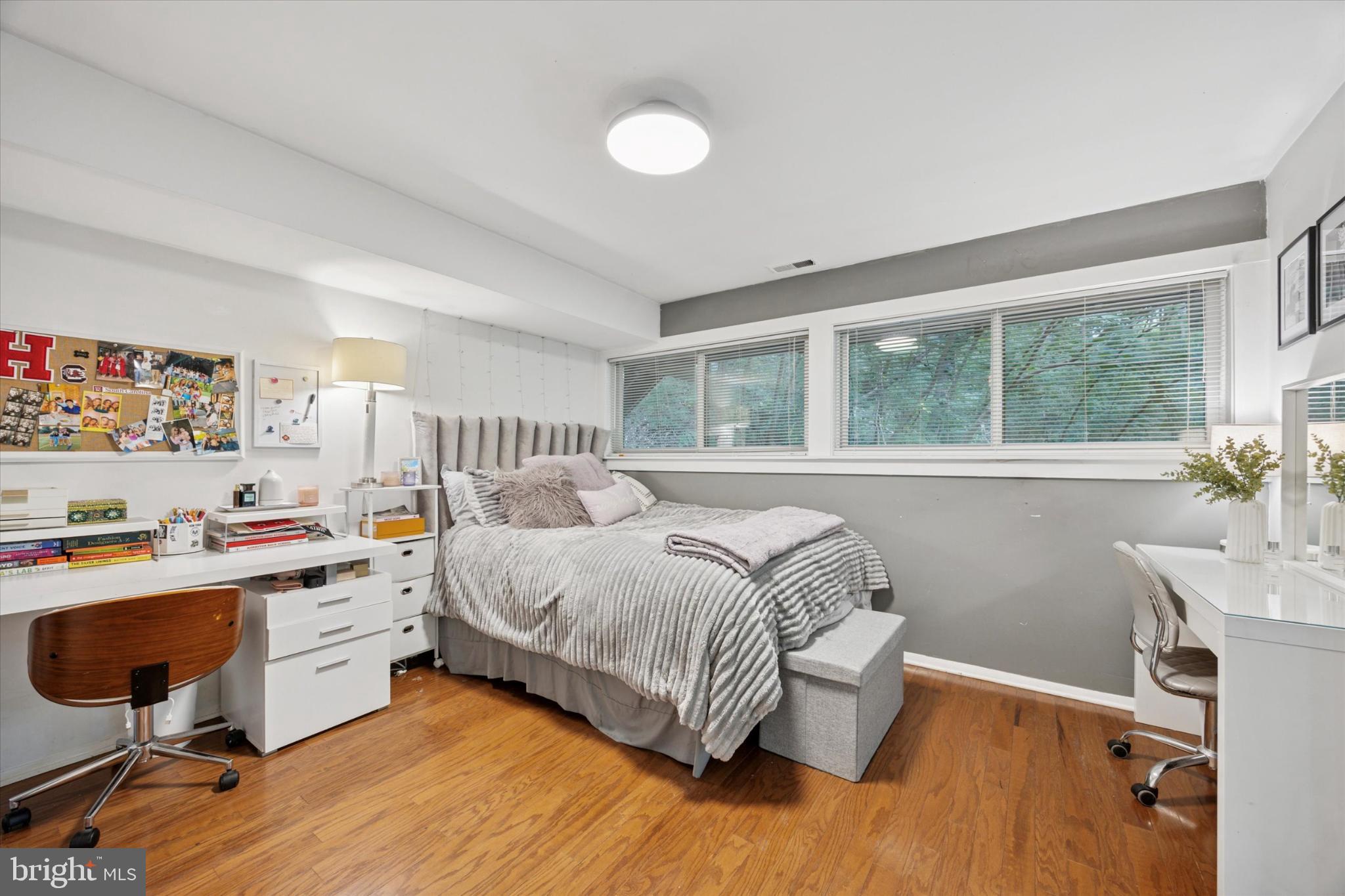 GLADWYNE - Residential