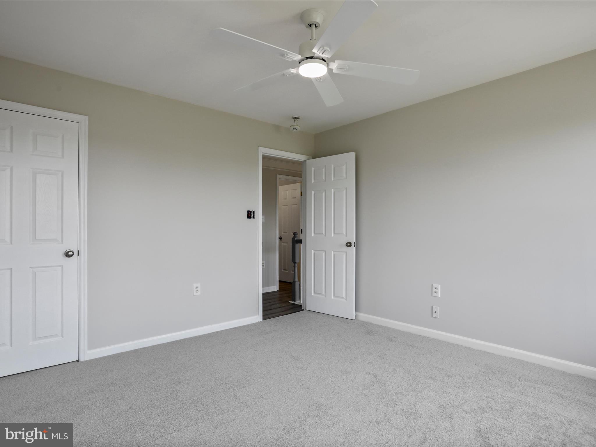 MEADOW BROOK - Residential