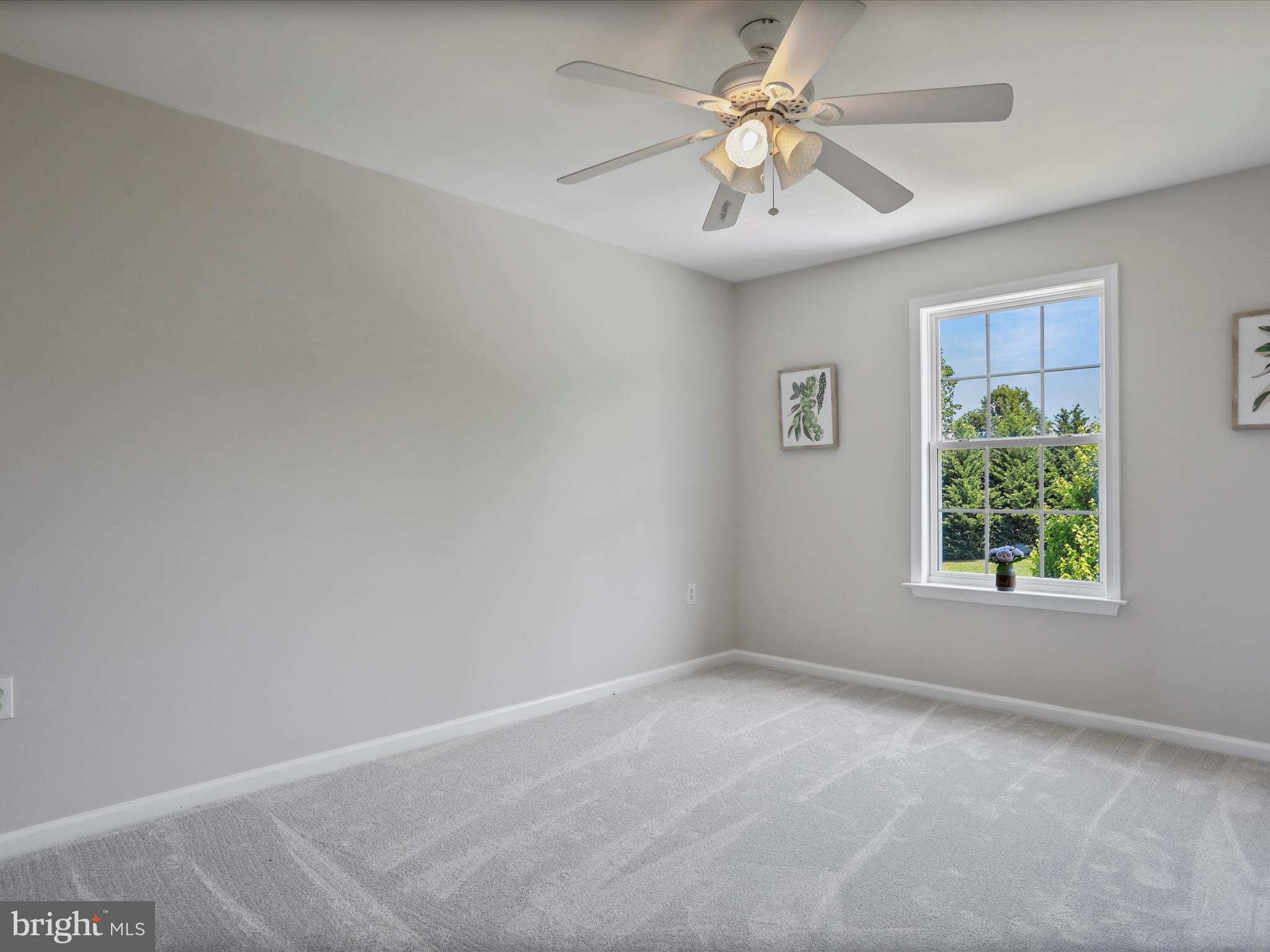 MEADOW BROOK - Residential