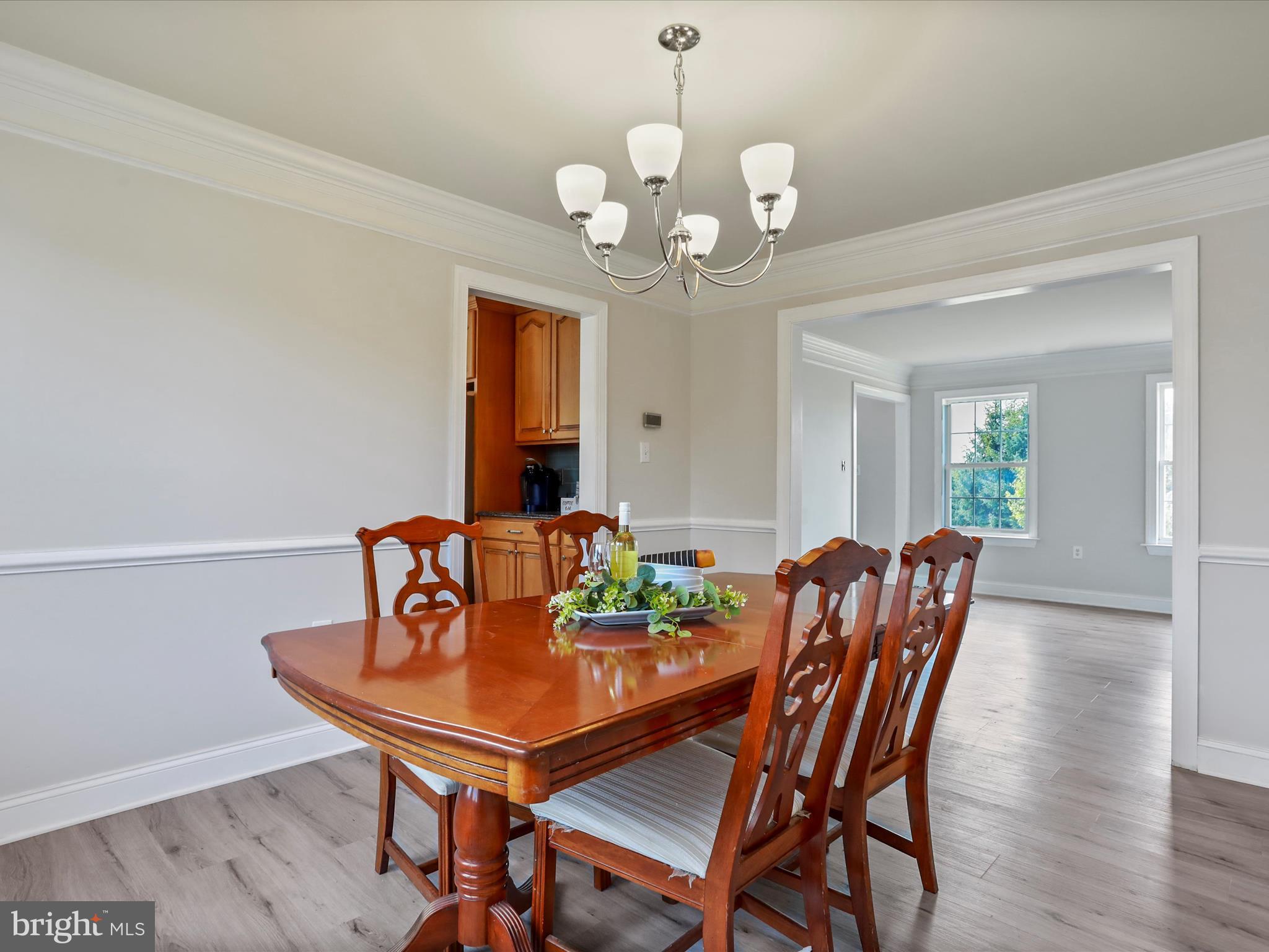 MEADOW BROOK - Residential