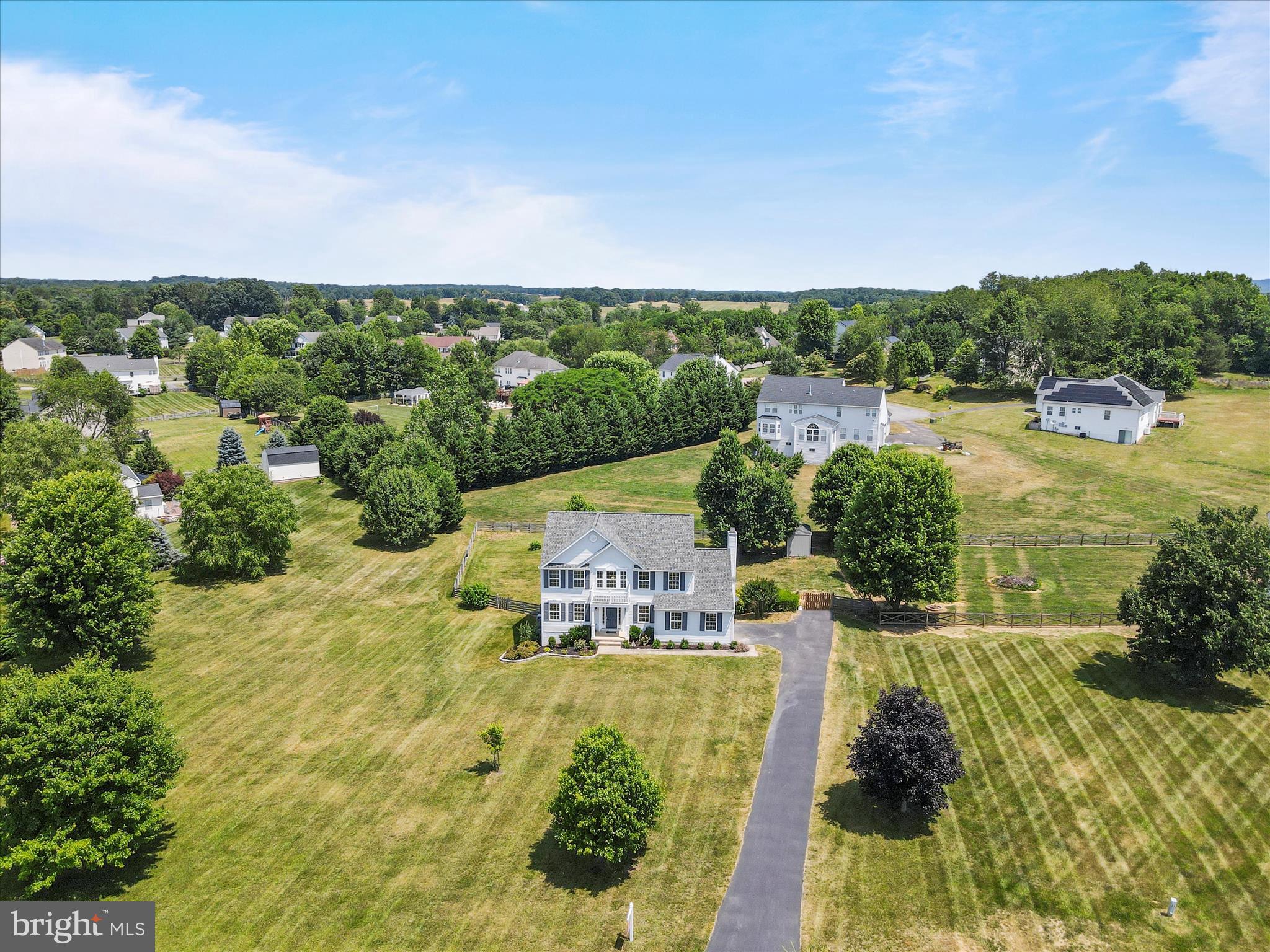 MEADOW BROOK - Residential