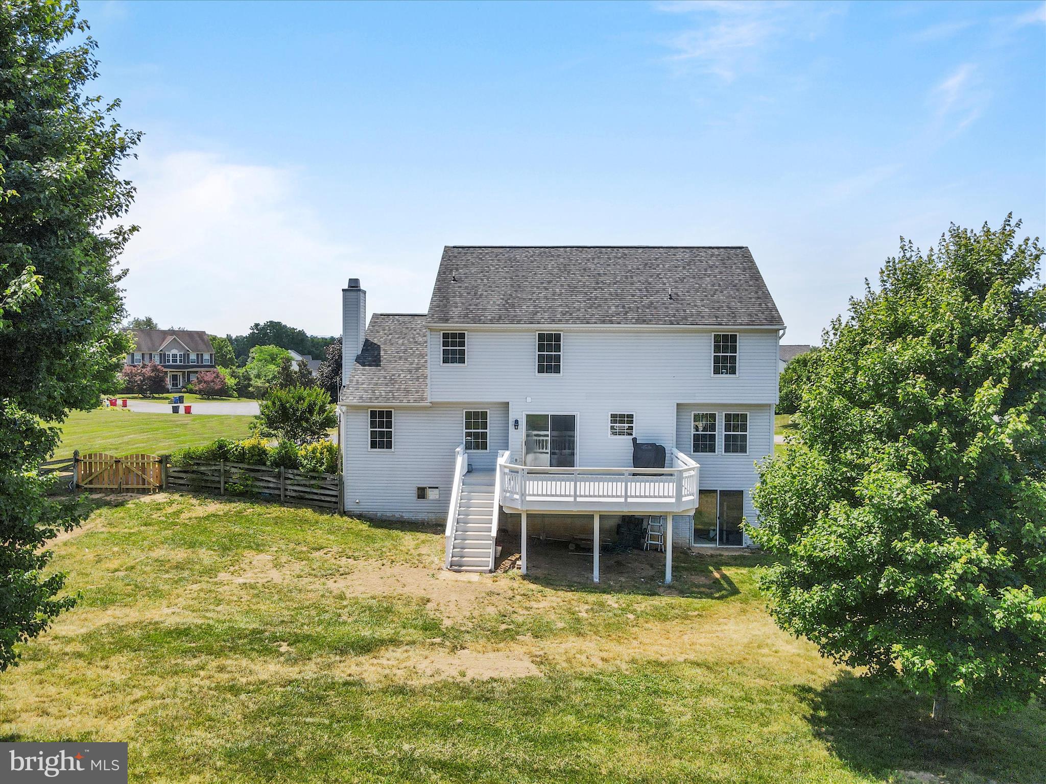 MEADOW BROOK - Residential