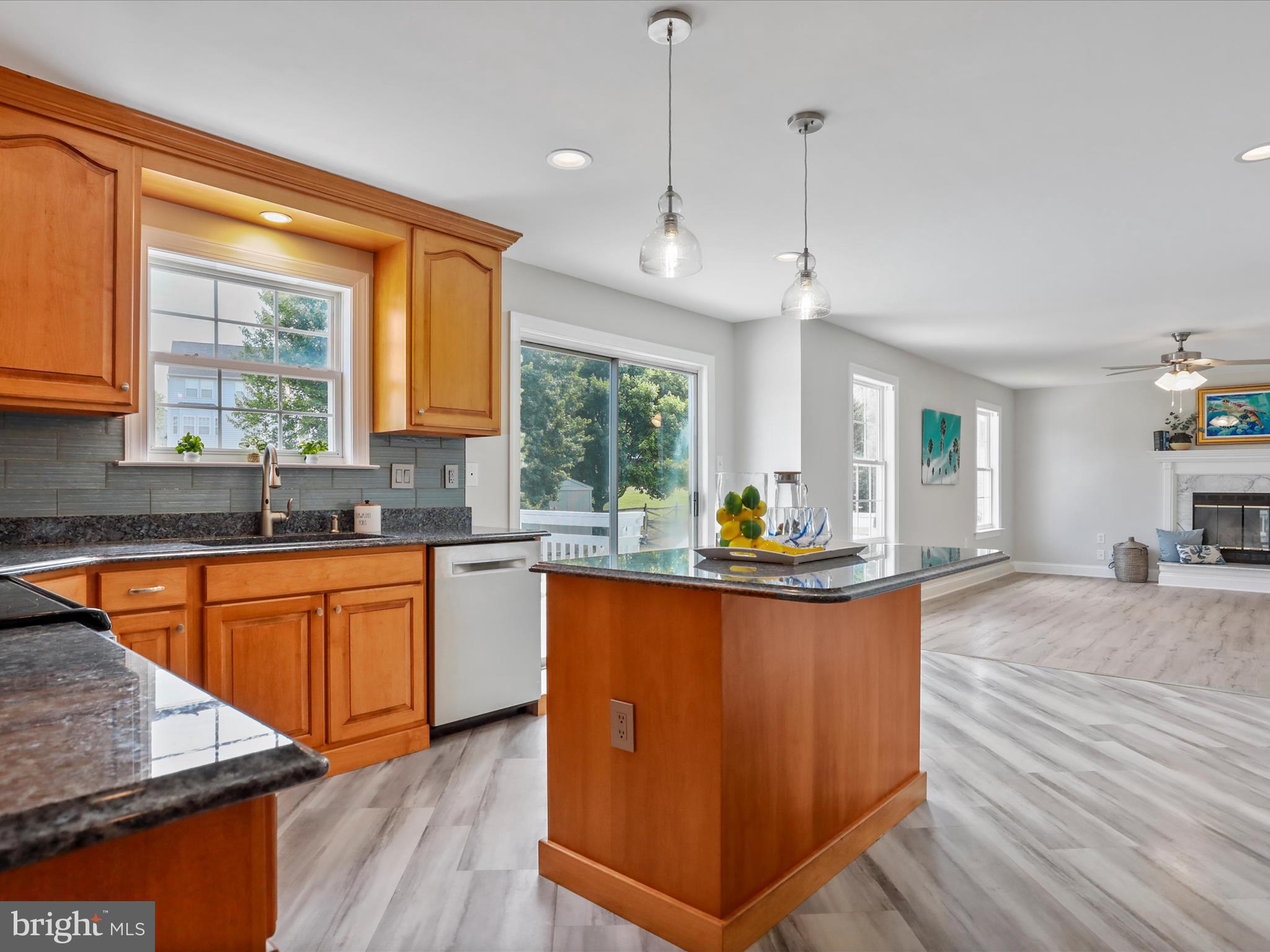 MEADOW BROOK - Residential