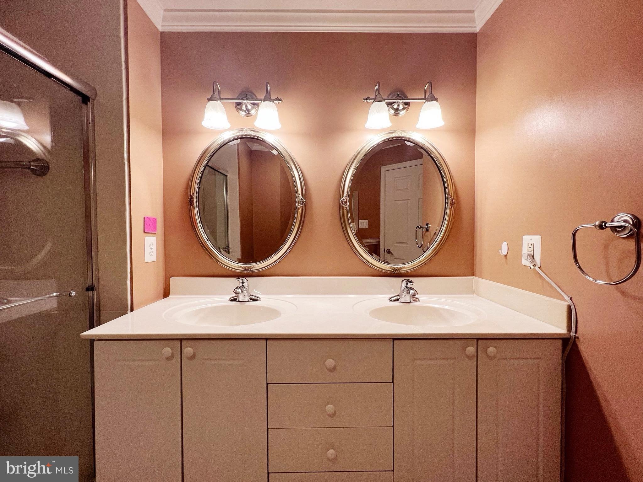 RIDGEVIEW II - Residential