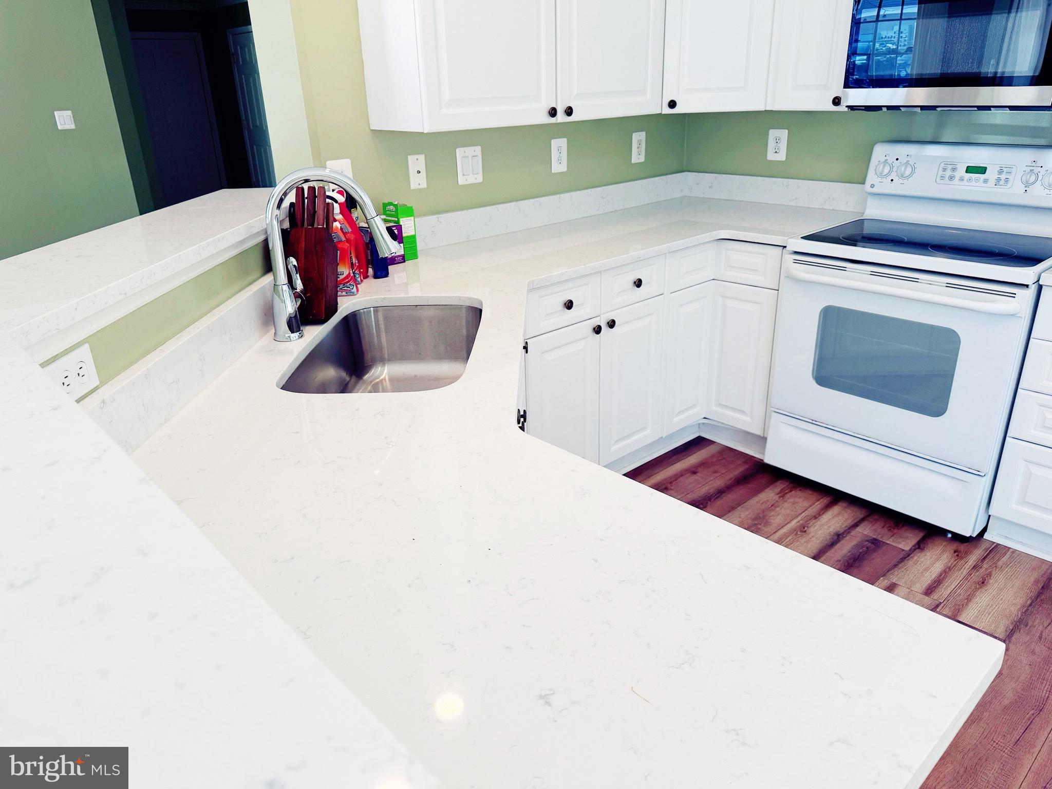 RIDGEVIEW II - Residential