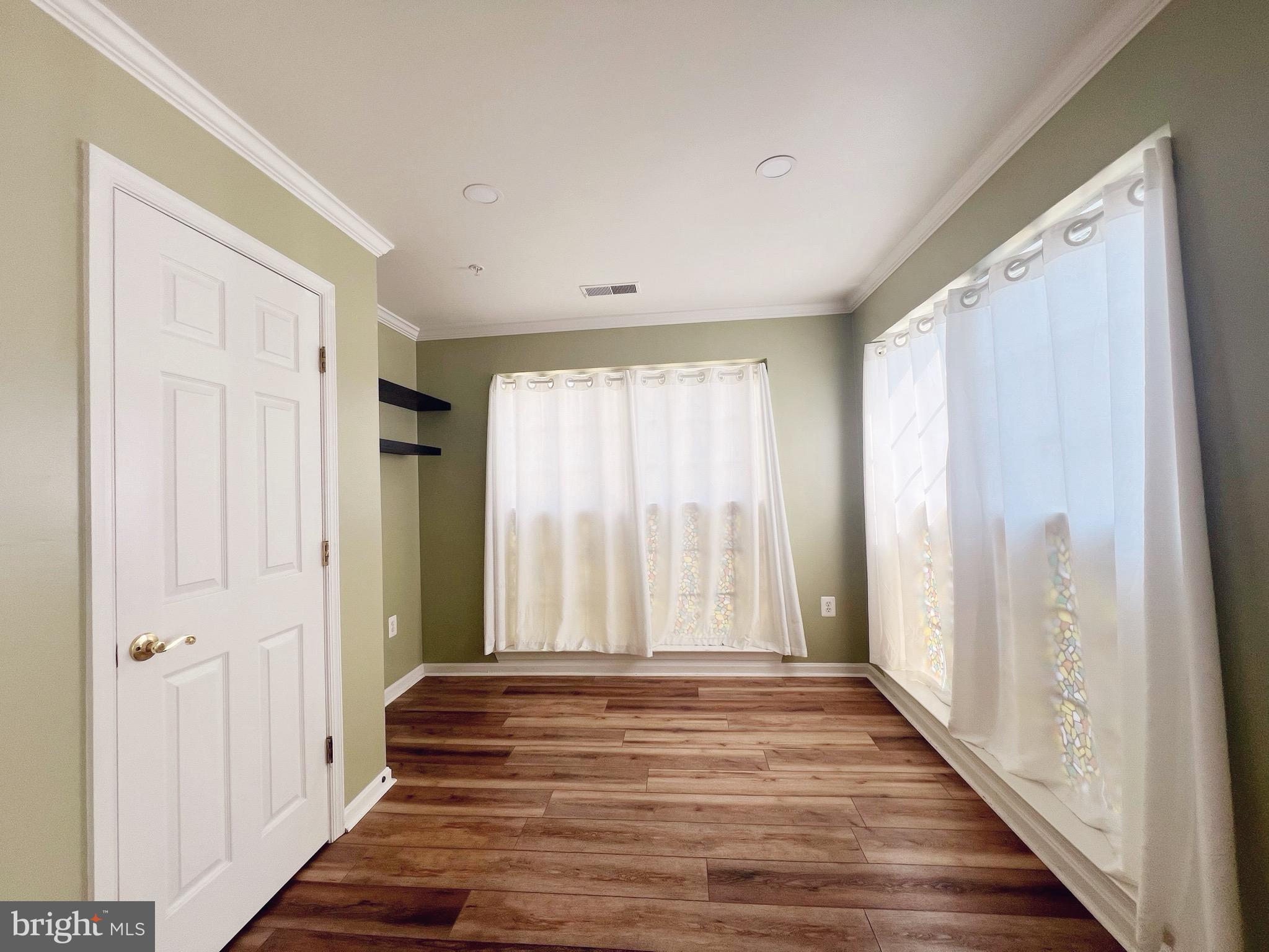 RIDGEVIEW II - Residential