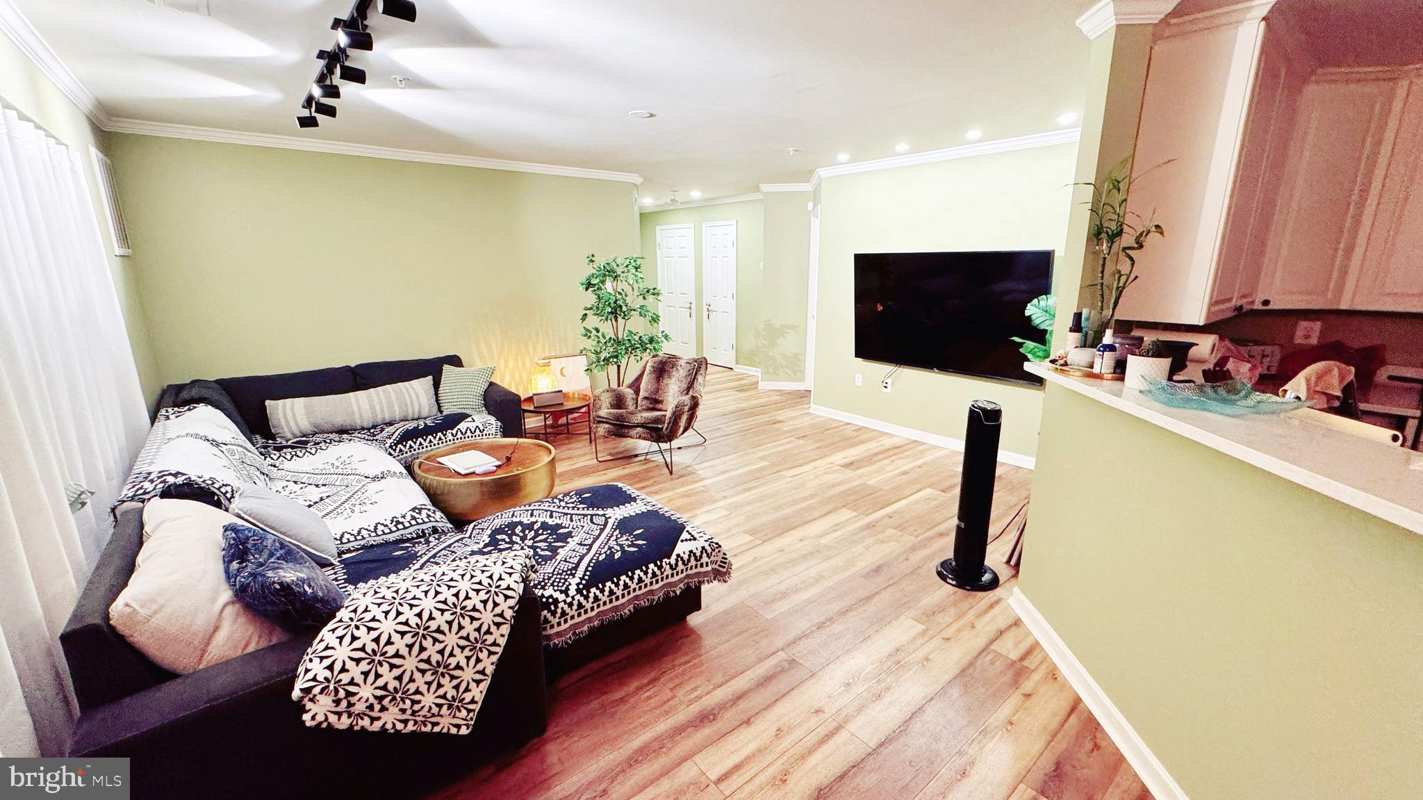 RIDGEVIEW II - Residential