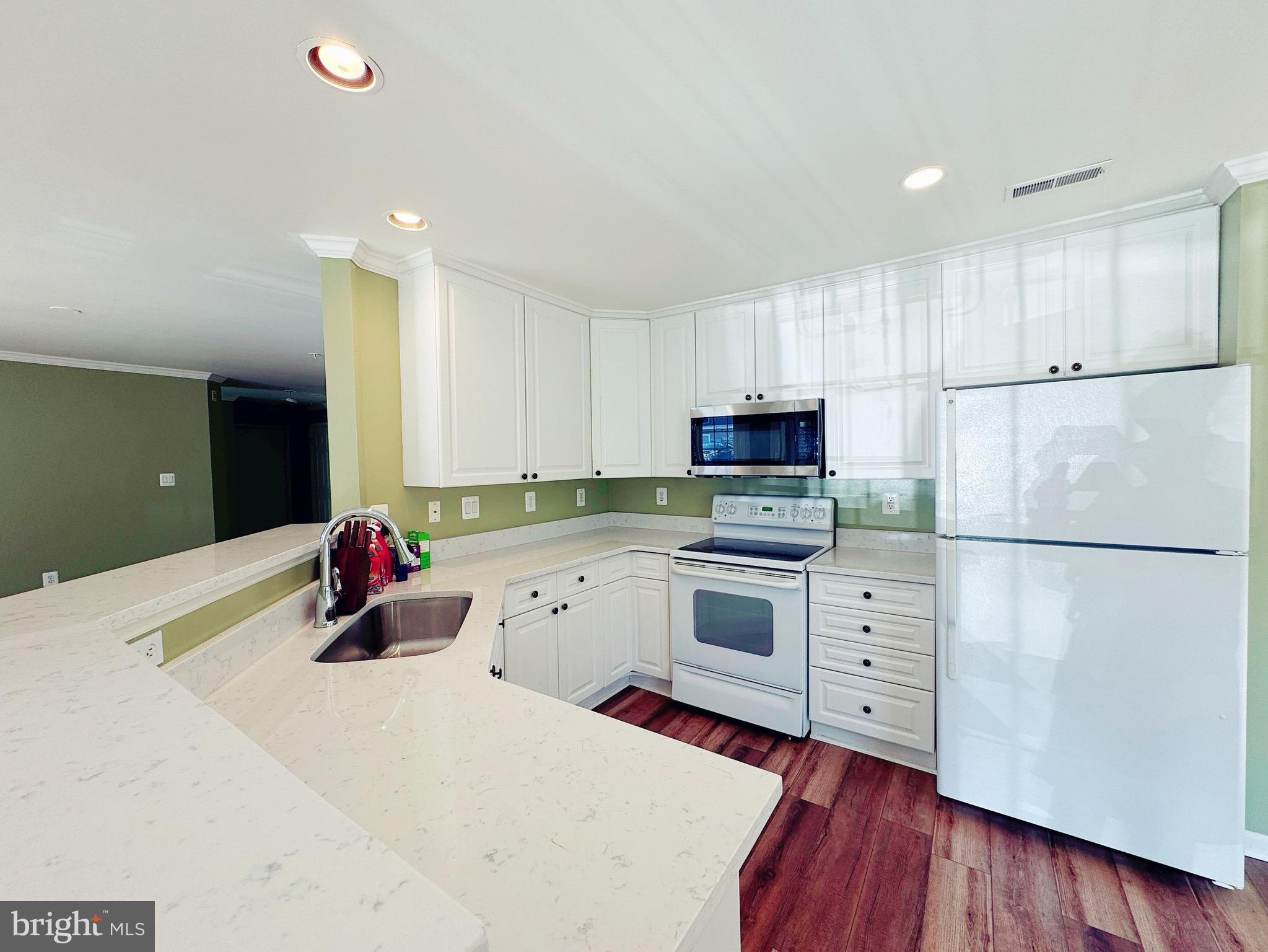 RIDGEVIEW II - Residential