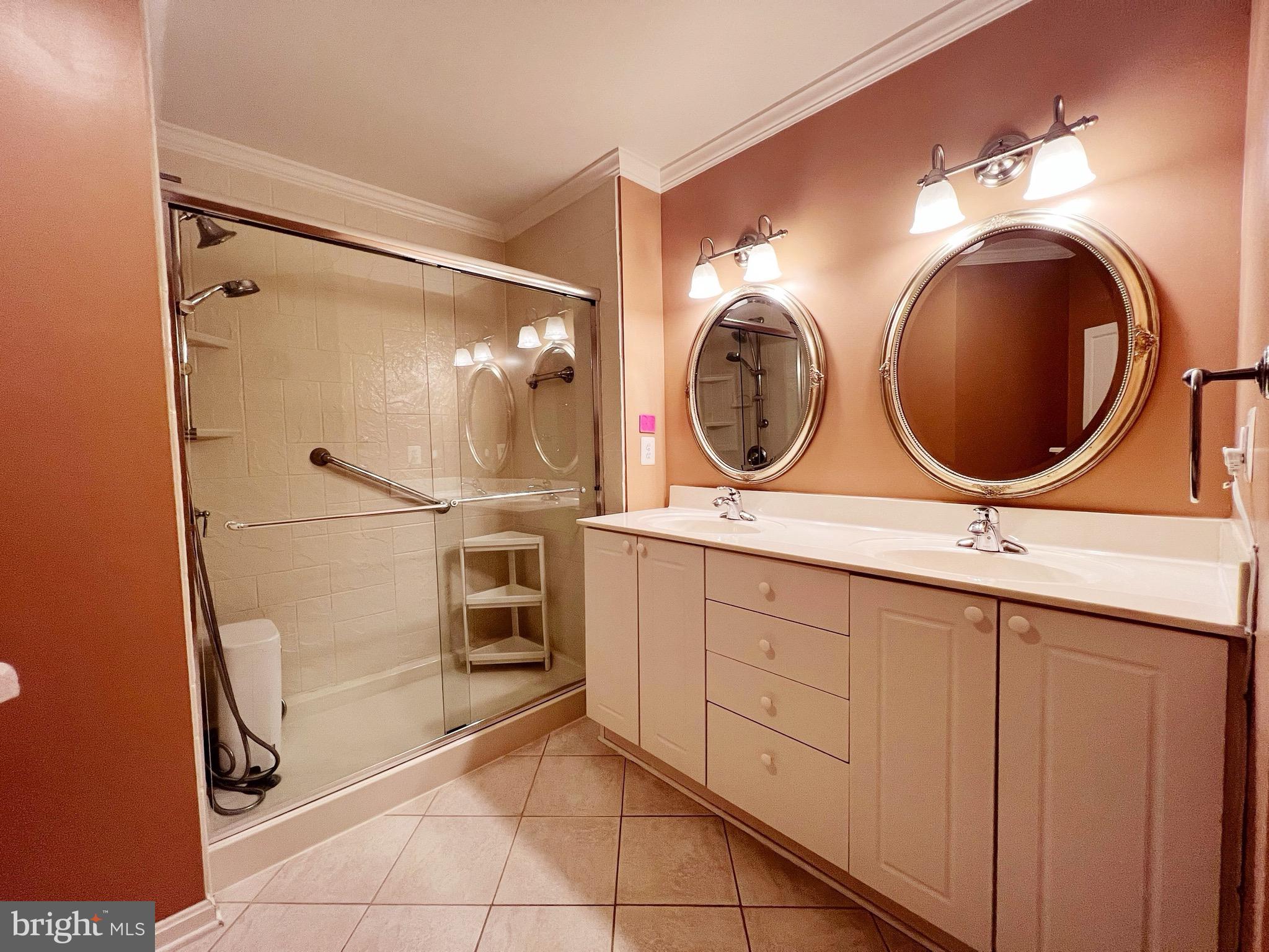 RIDGEVIEW II - Residential