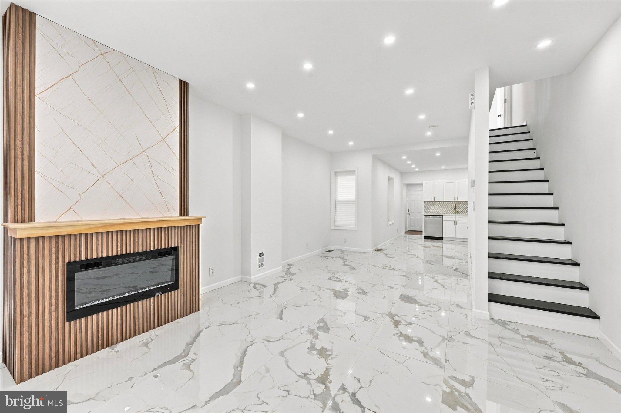 2460 N 28TH STREET