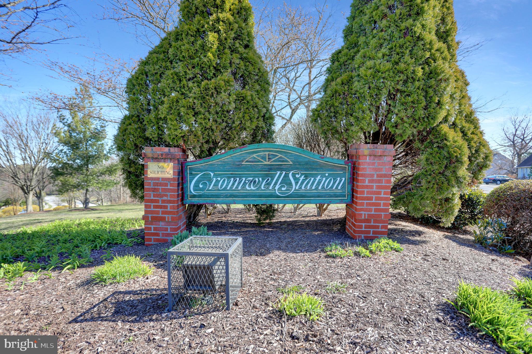 CROMWELL STATION - Residential