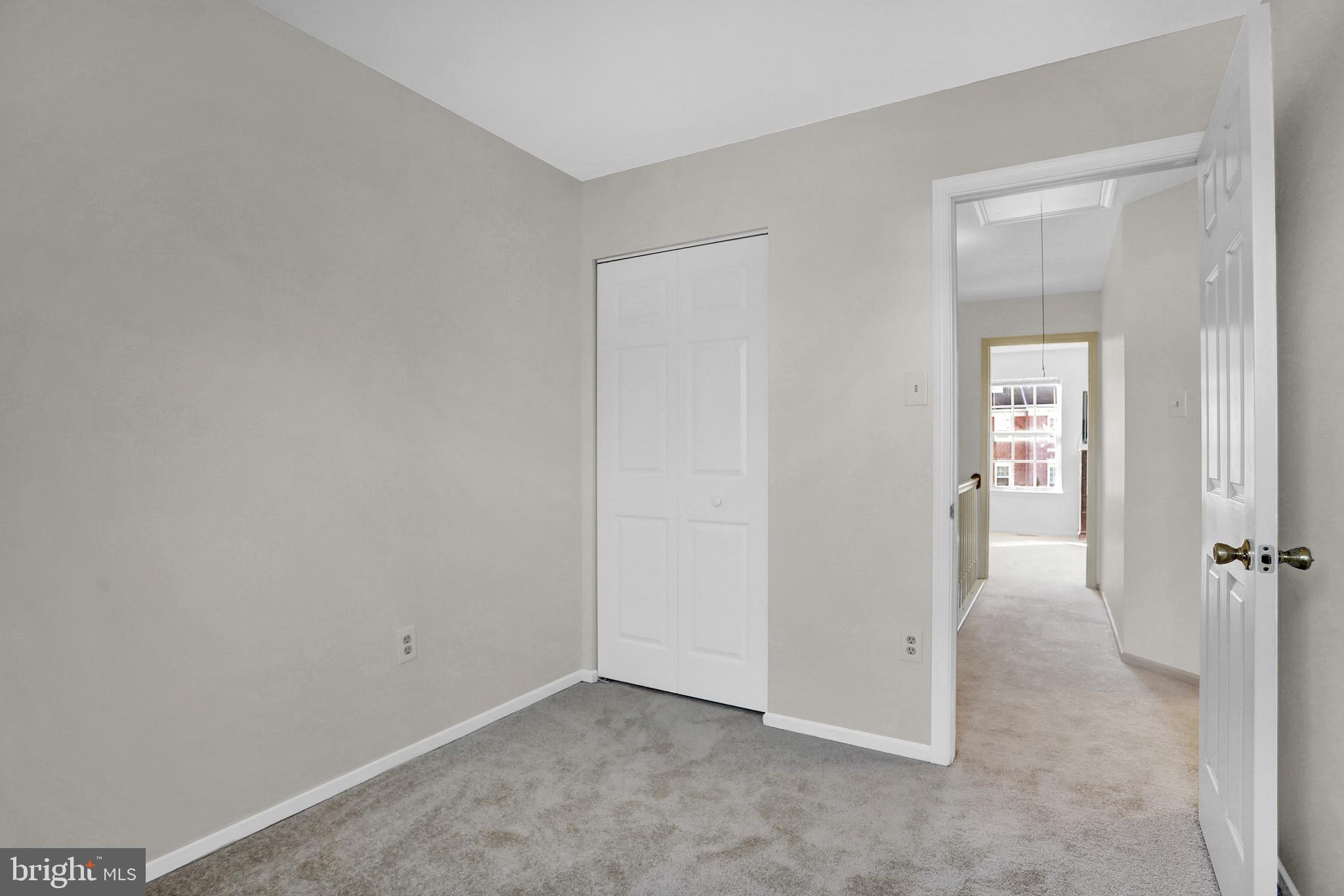 CROMWELL STATION - Residential