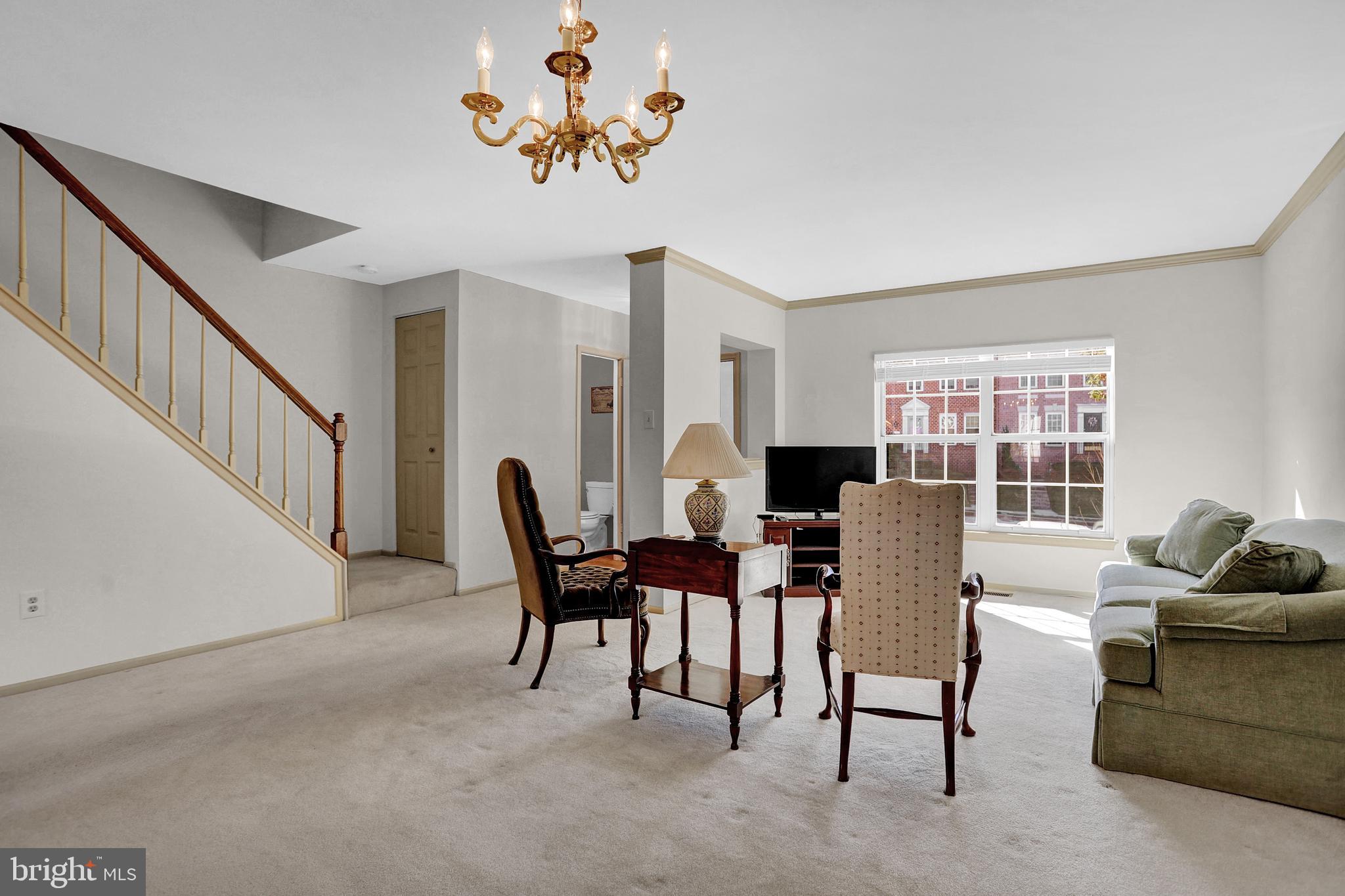 CROMWELL STATION - Residential