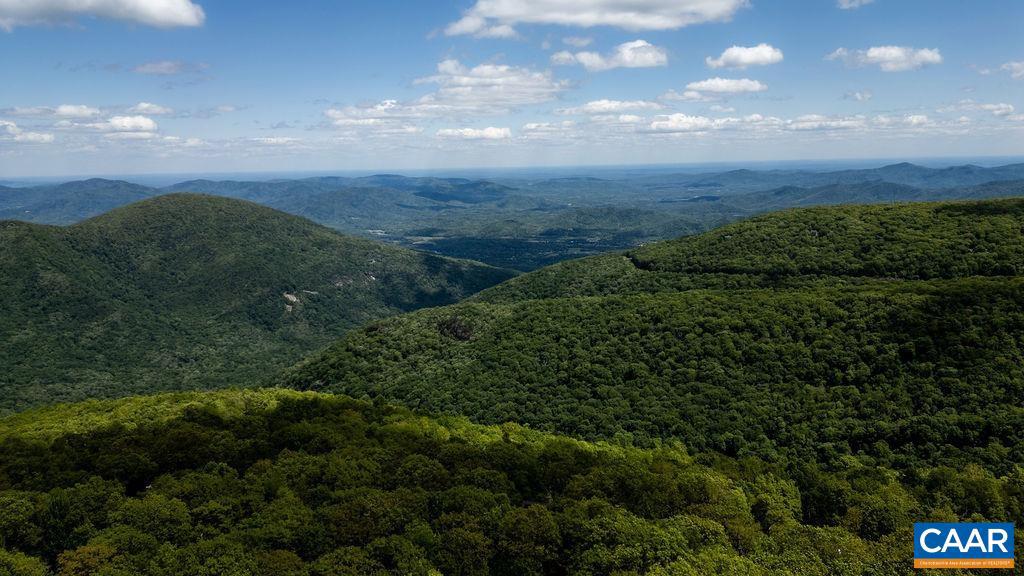 WINTERGREEN RESORT - Residential