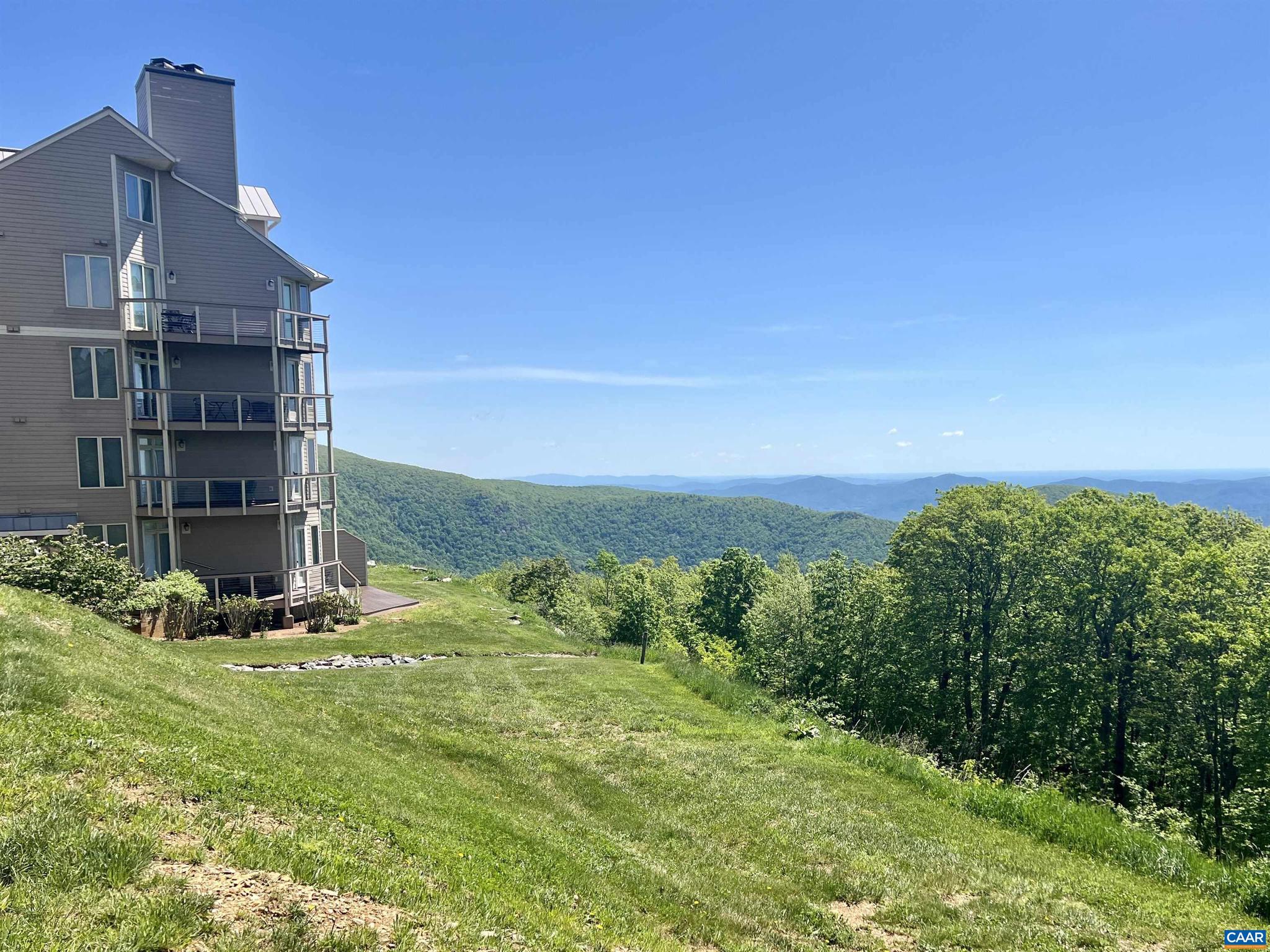WINTERGREEN RESORT - Residential
