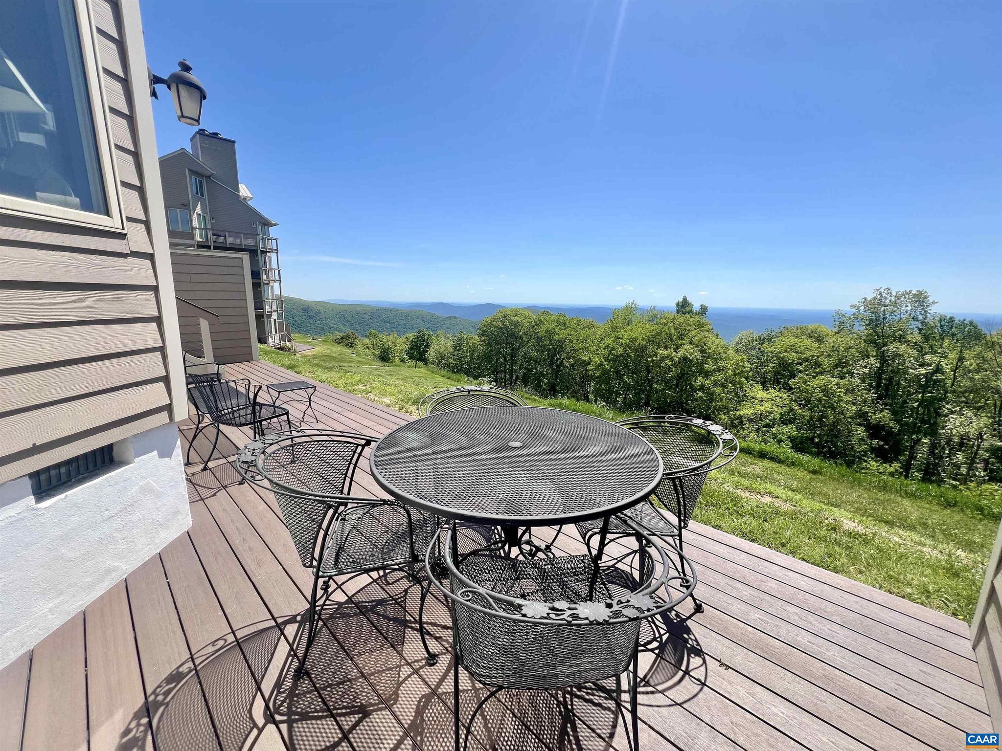 WINTERGREEN RESORT - Residential