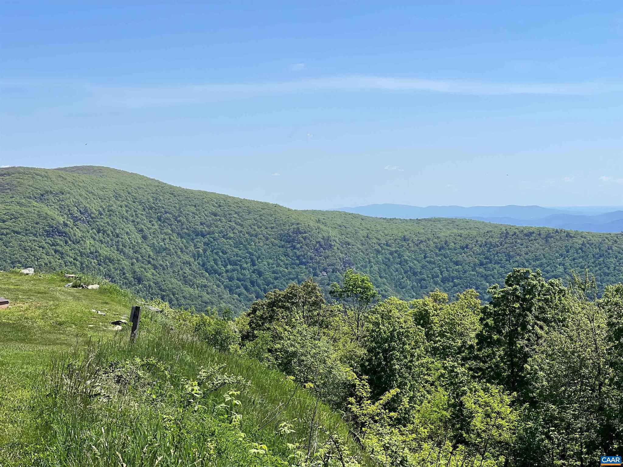 WINTERGREEN RESORT - Residential