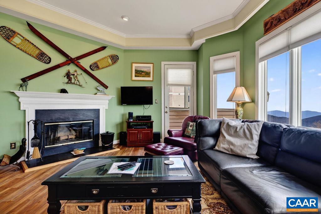 WINTERGREEN RESORT - Residential