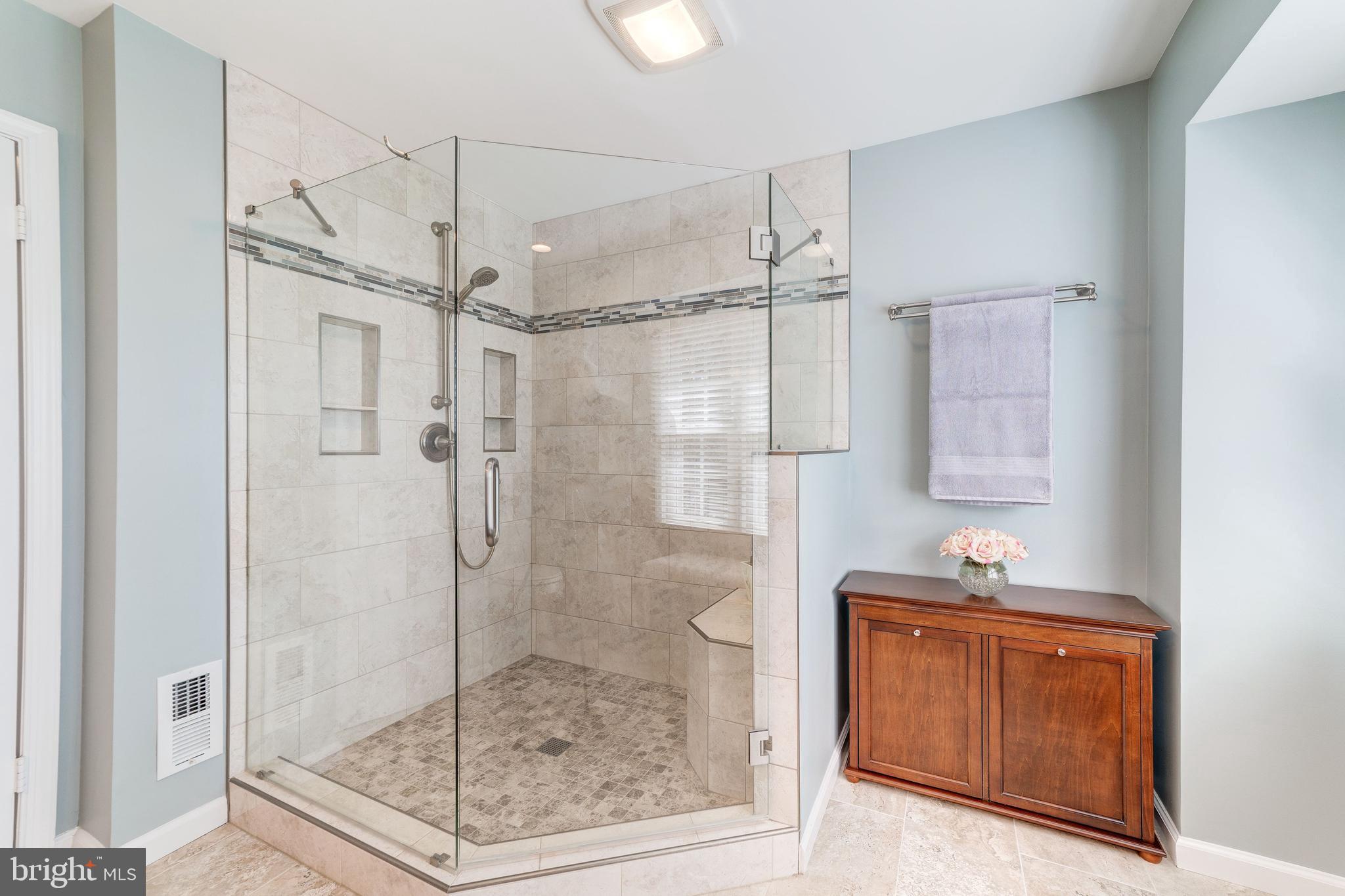 LITTLE ROCKY RUN - Residential