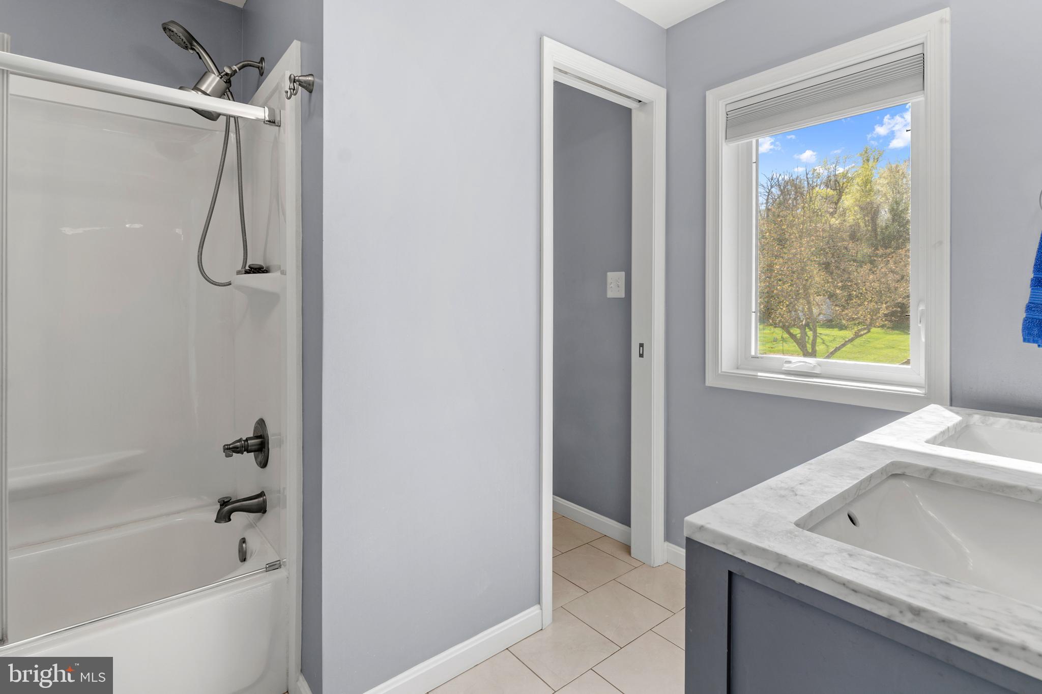 ARBUTUS - Residential