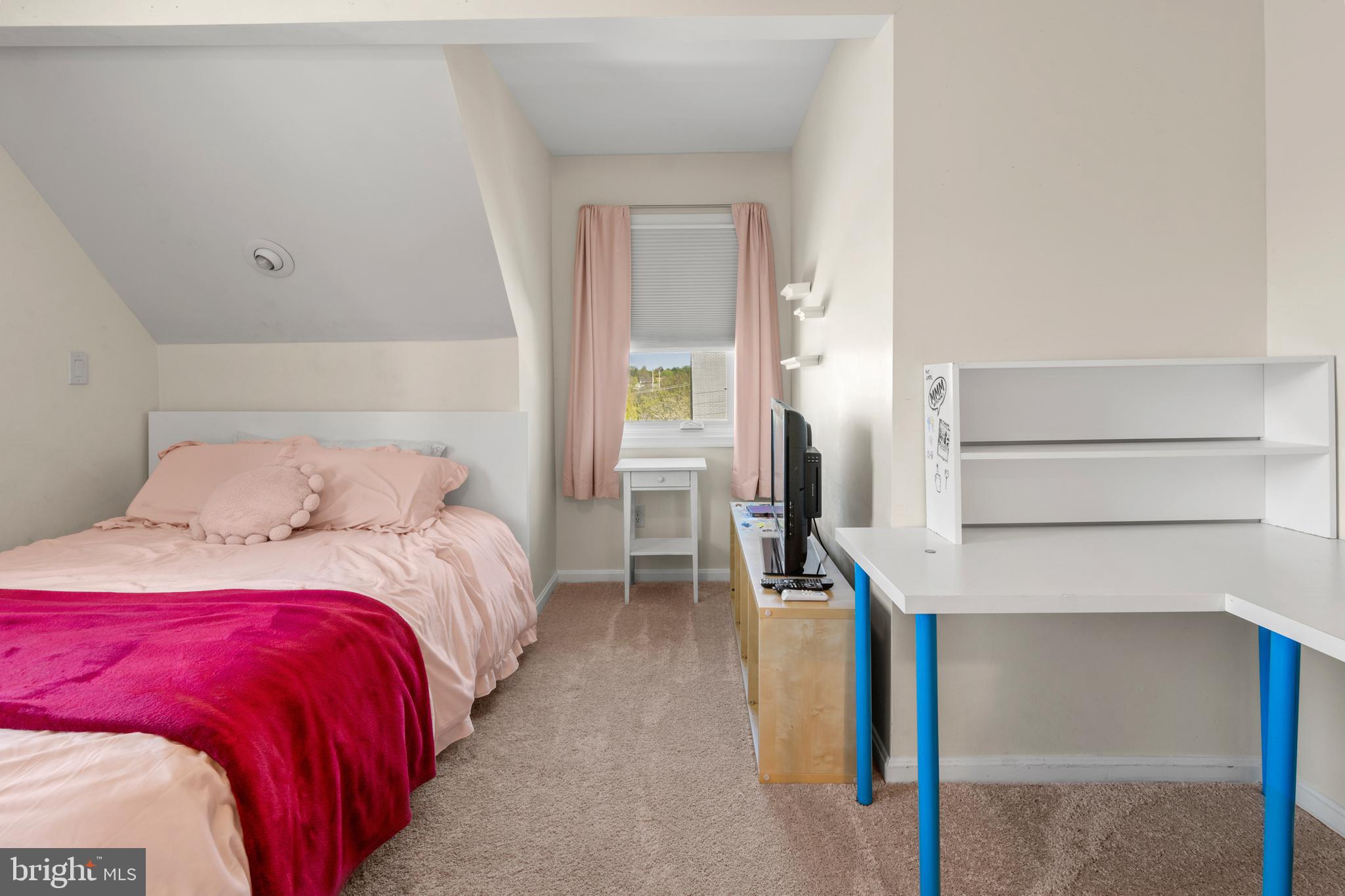 ARBUTUS - Residential