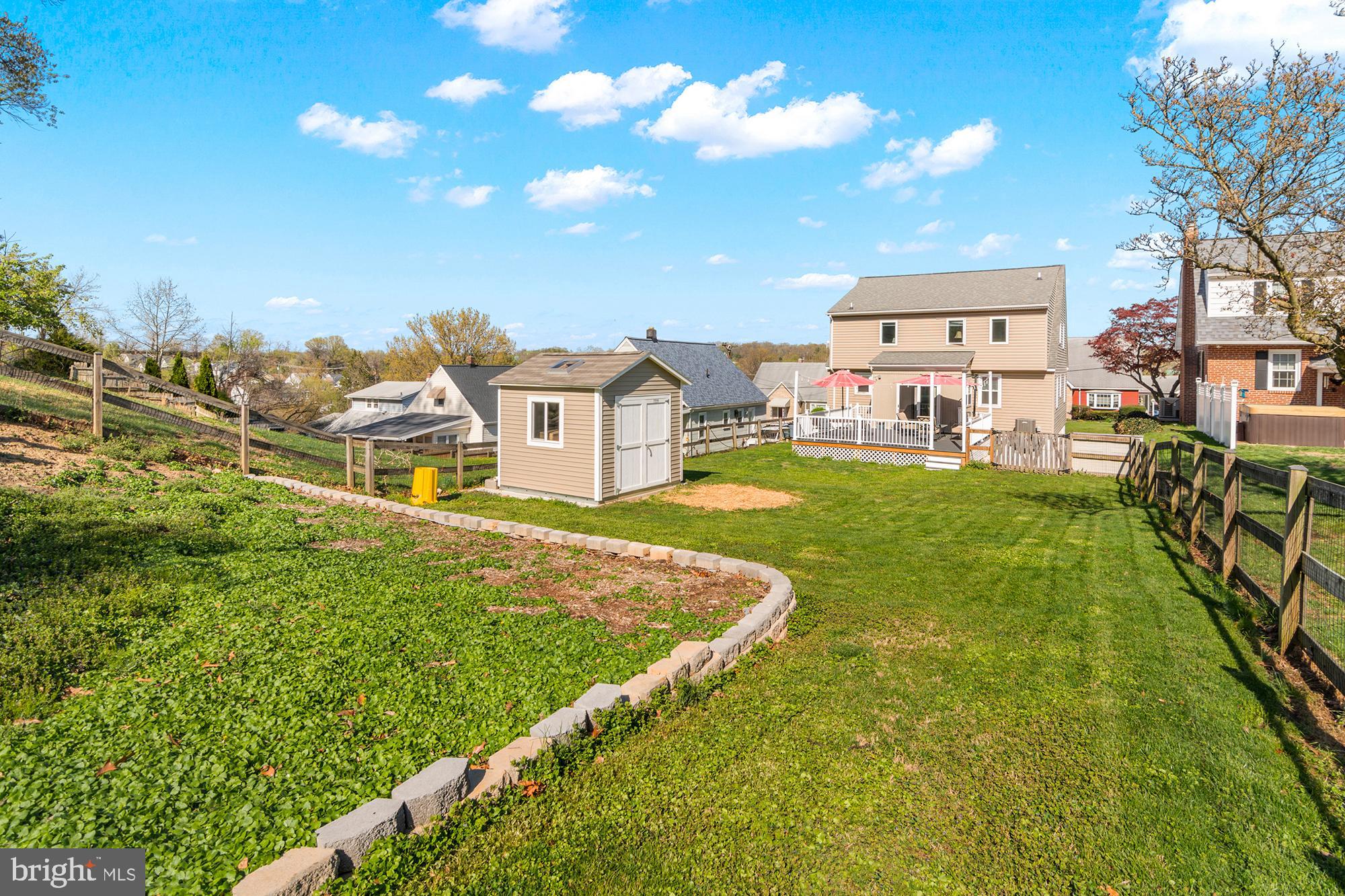 ARBUTUS - Residential