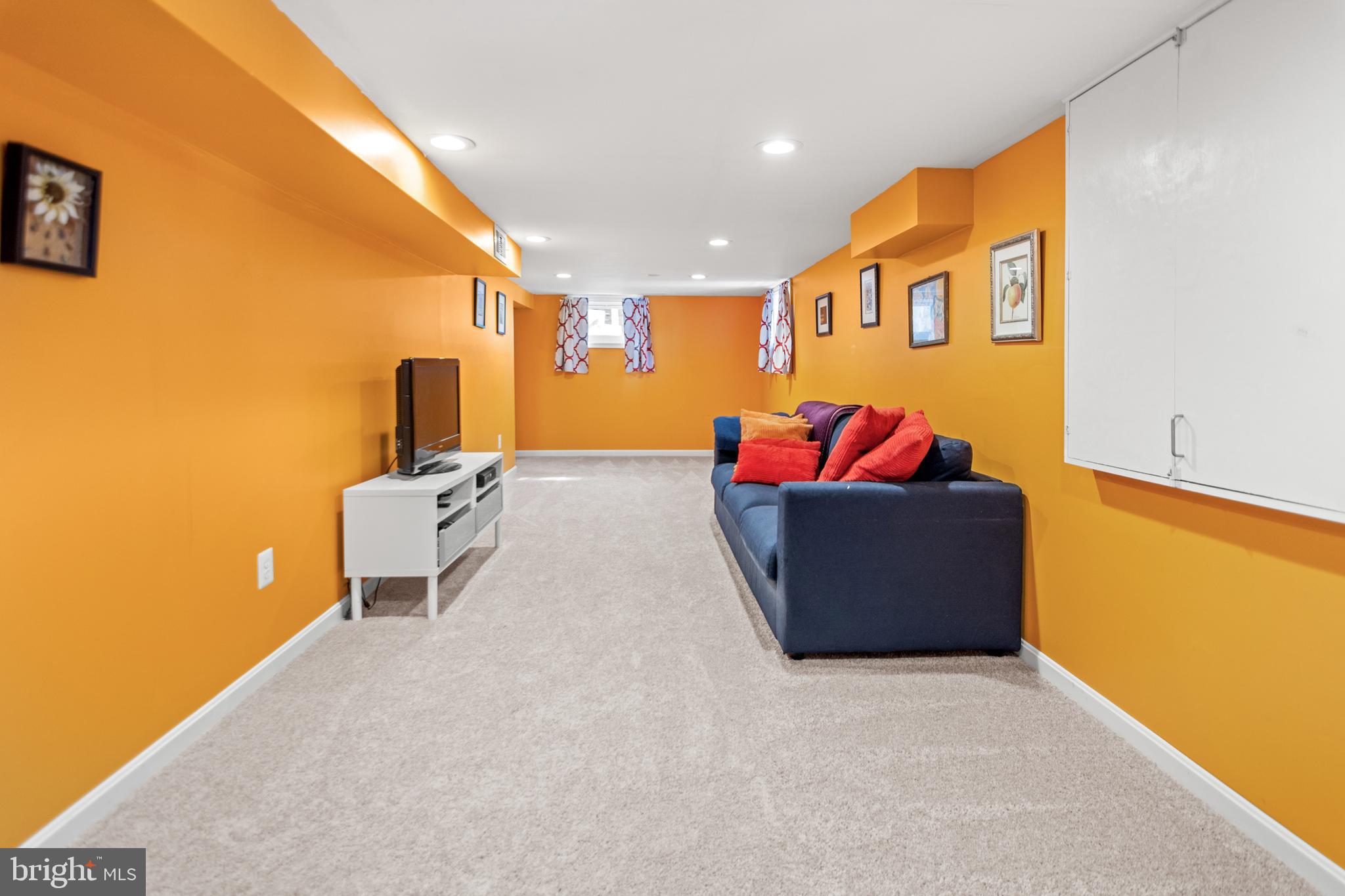 ARBUTUS - Residential