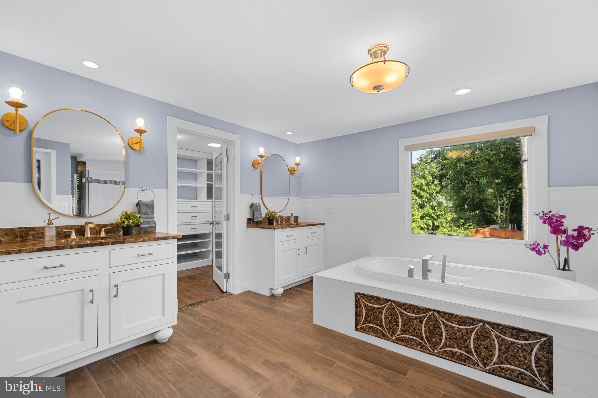 KINGS PARK WEST - Residential