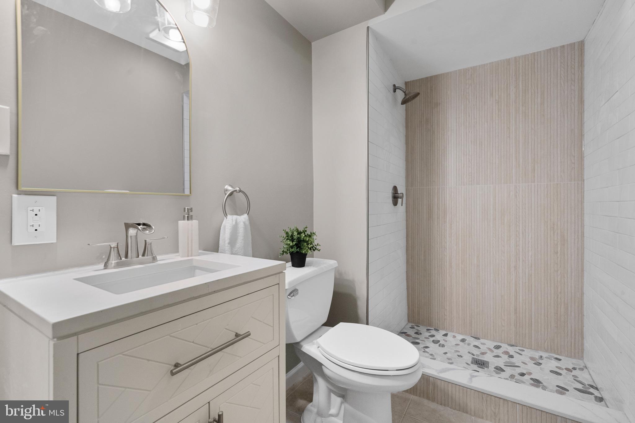 KINGS PARK WEST - Residential