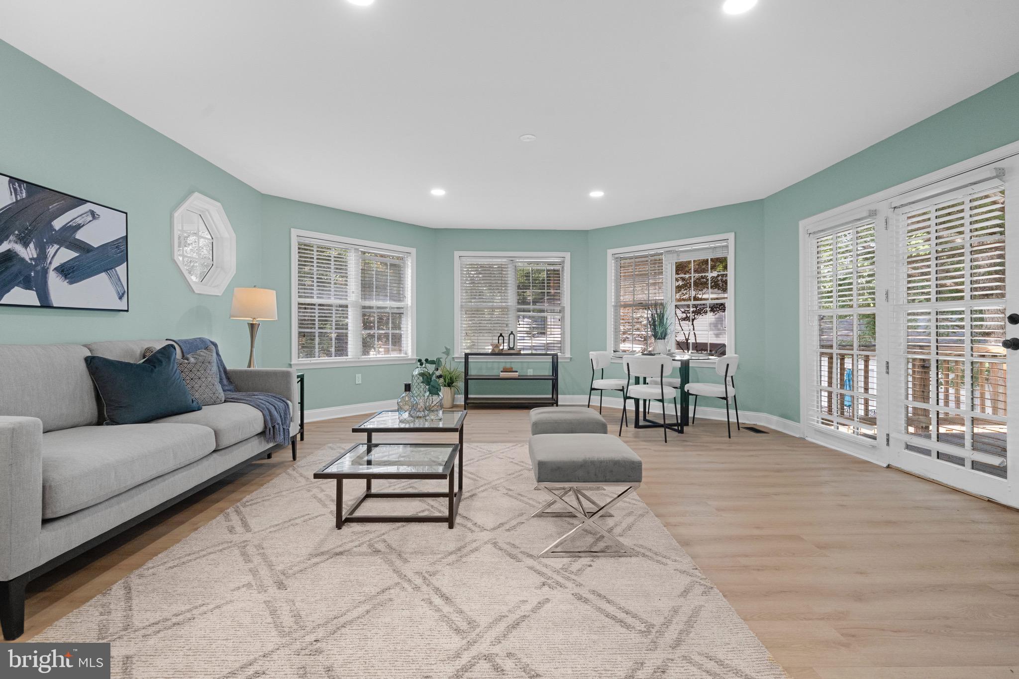 KINGS PARK WEST - Residential