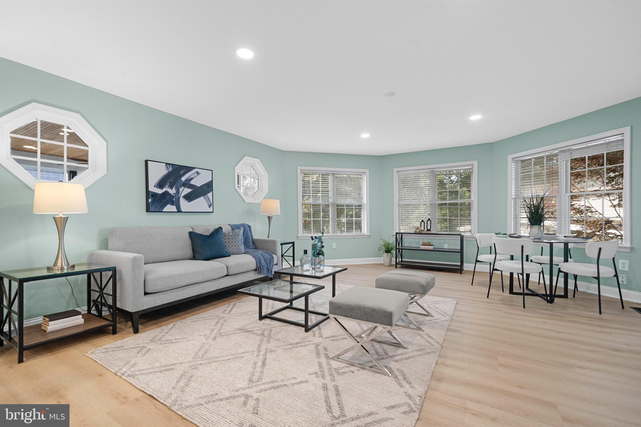 KINGS PARK WEST - Residential