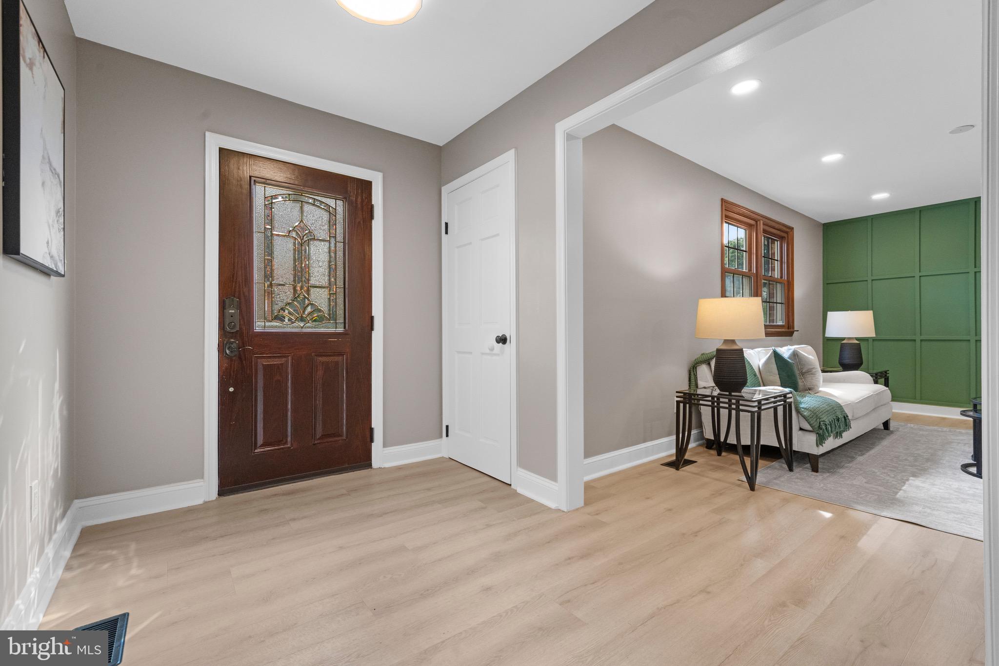 KINGS PARK WEST - Residential