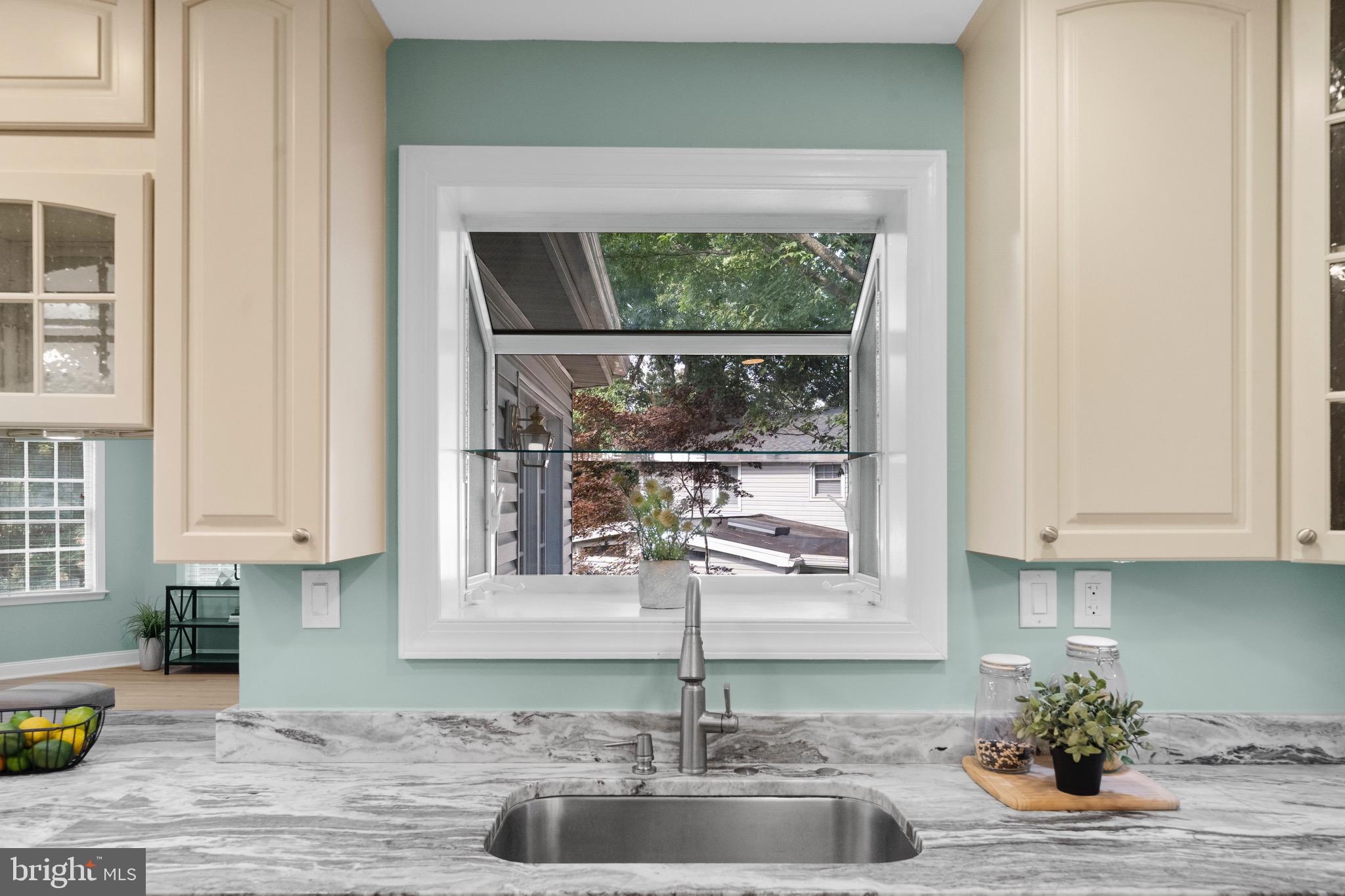 KINGS PARK WEST - Residential