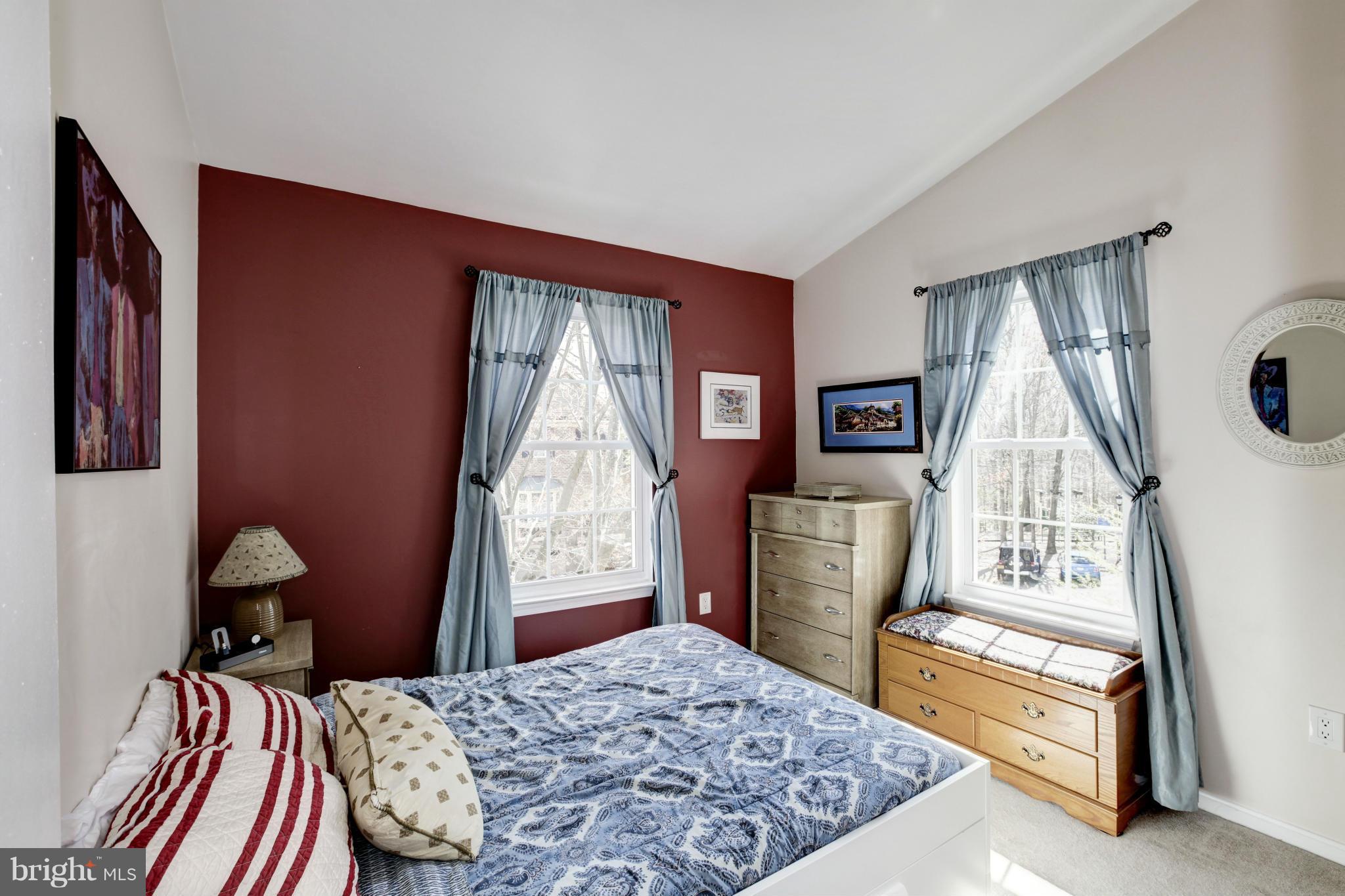 HUNTER VILLAGE - Residential