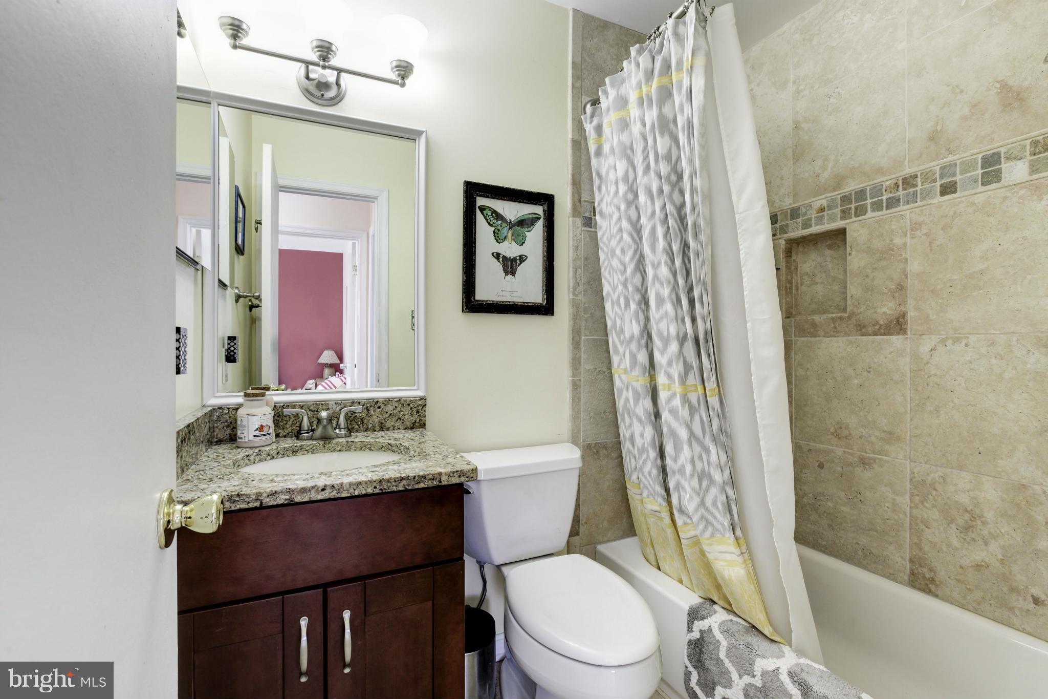 HUNTER VILLAGE - Residential