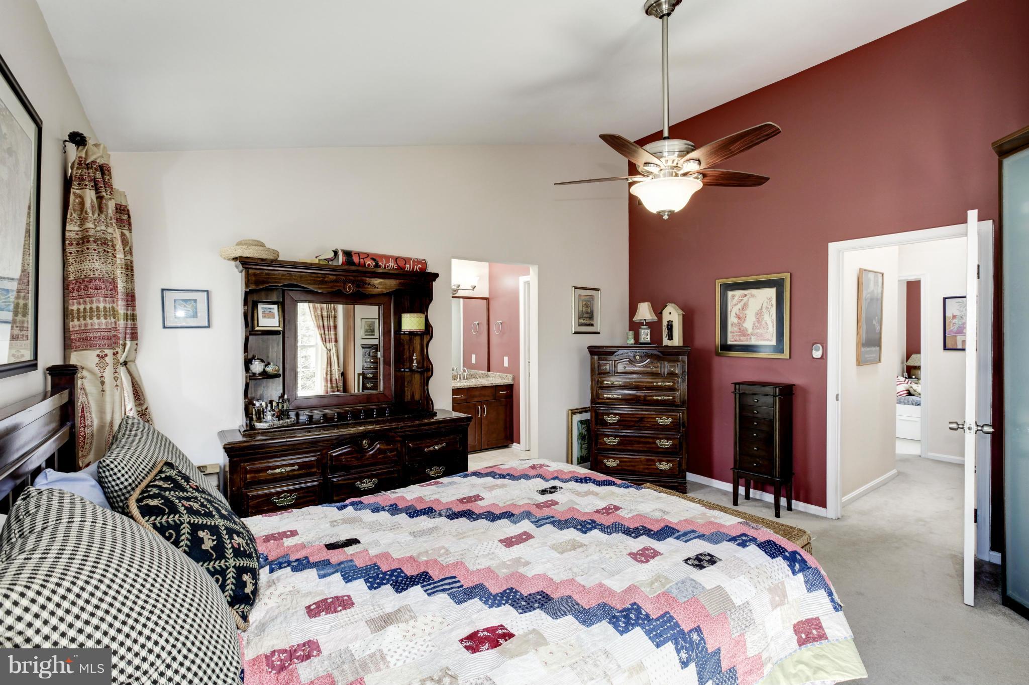 HUNTER VILLAGE - Residential