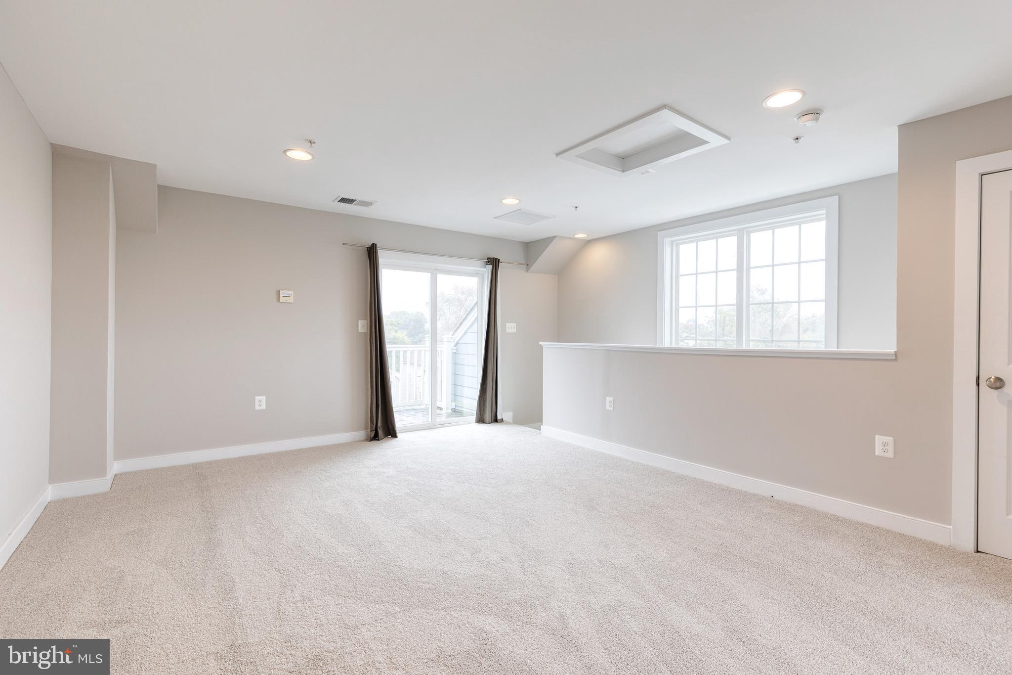 TOWSON - Residential Lease