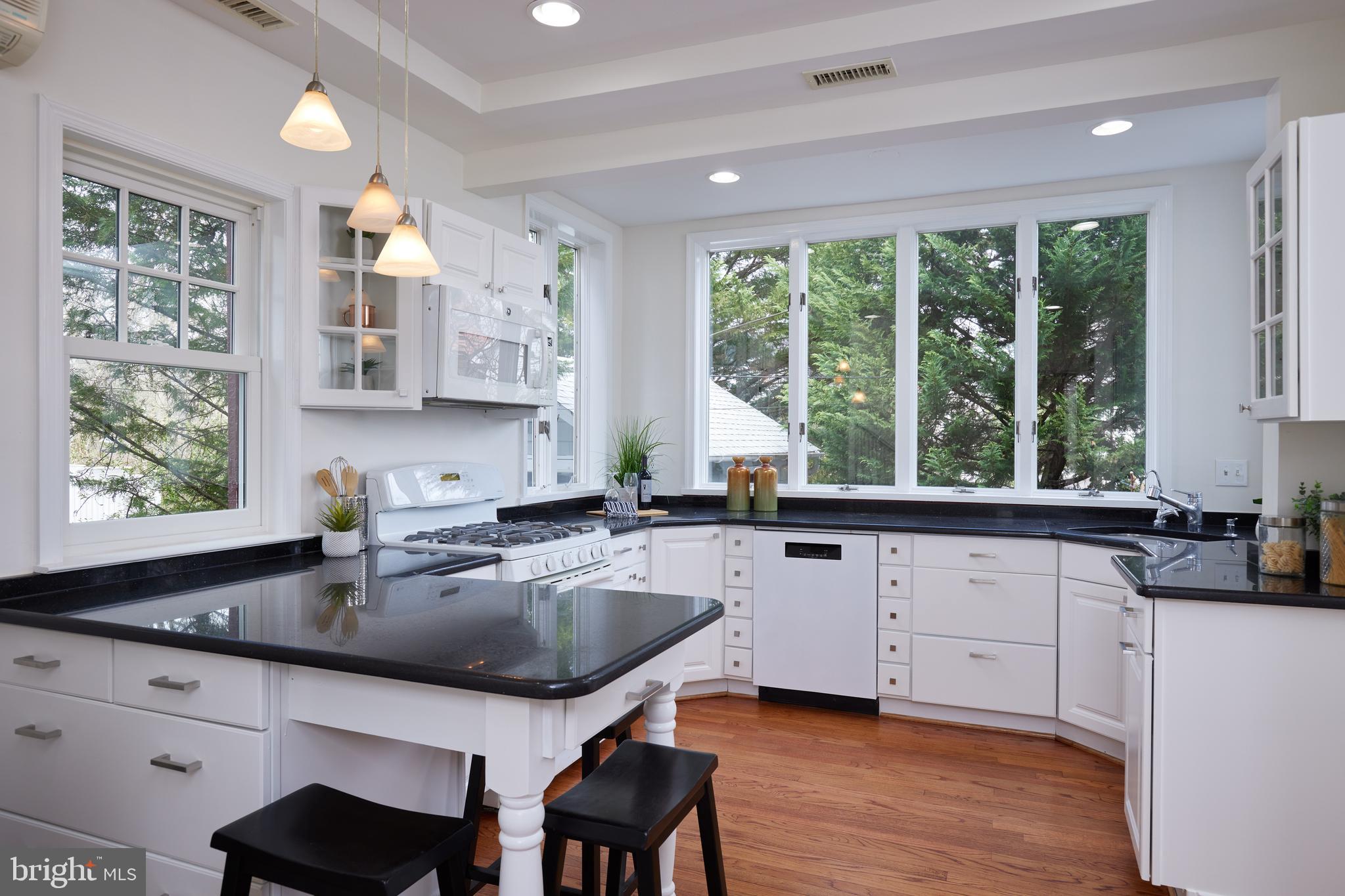 CHEVY CHASE - Residential