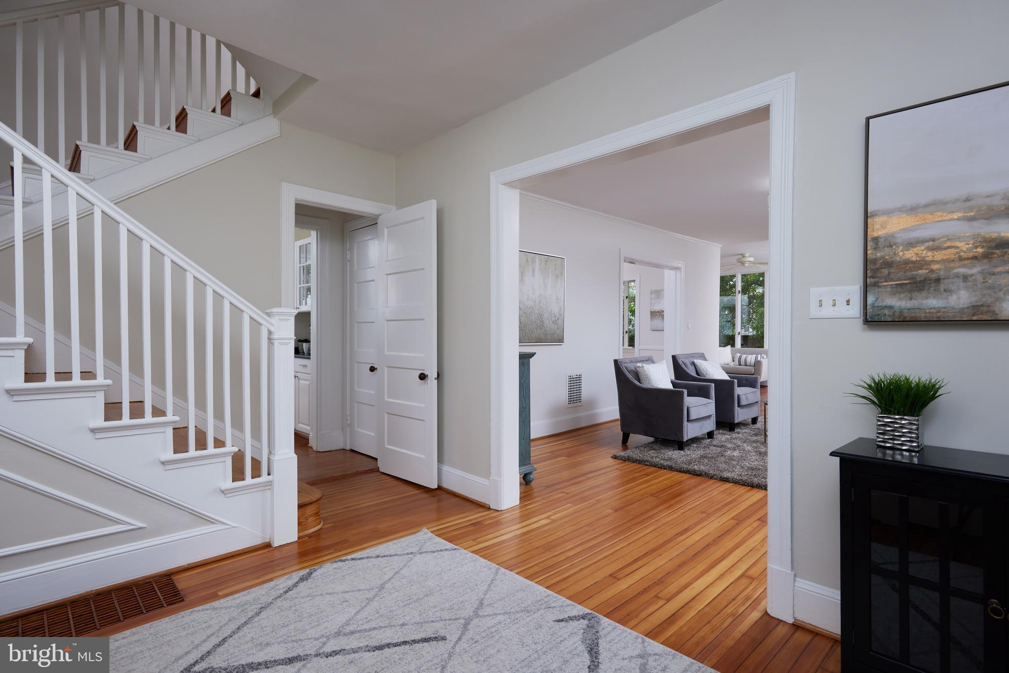 CHEVY CHASE - Residential