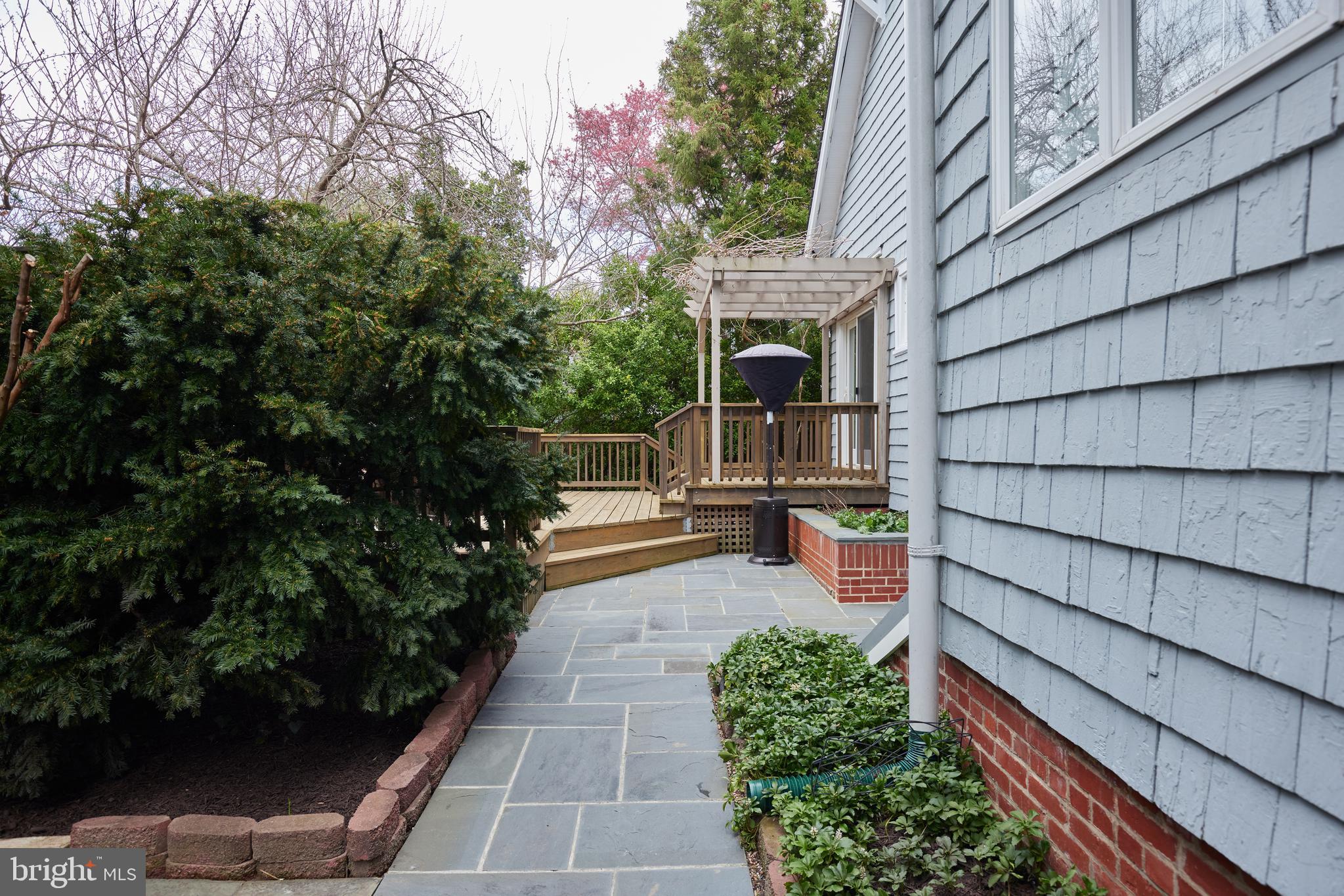 CHEVY CHASE - Residential