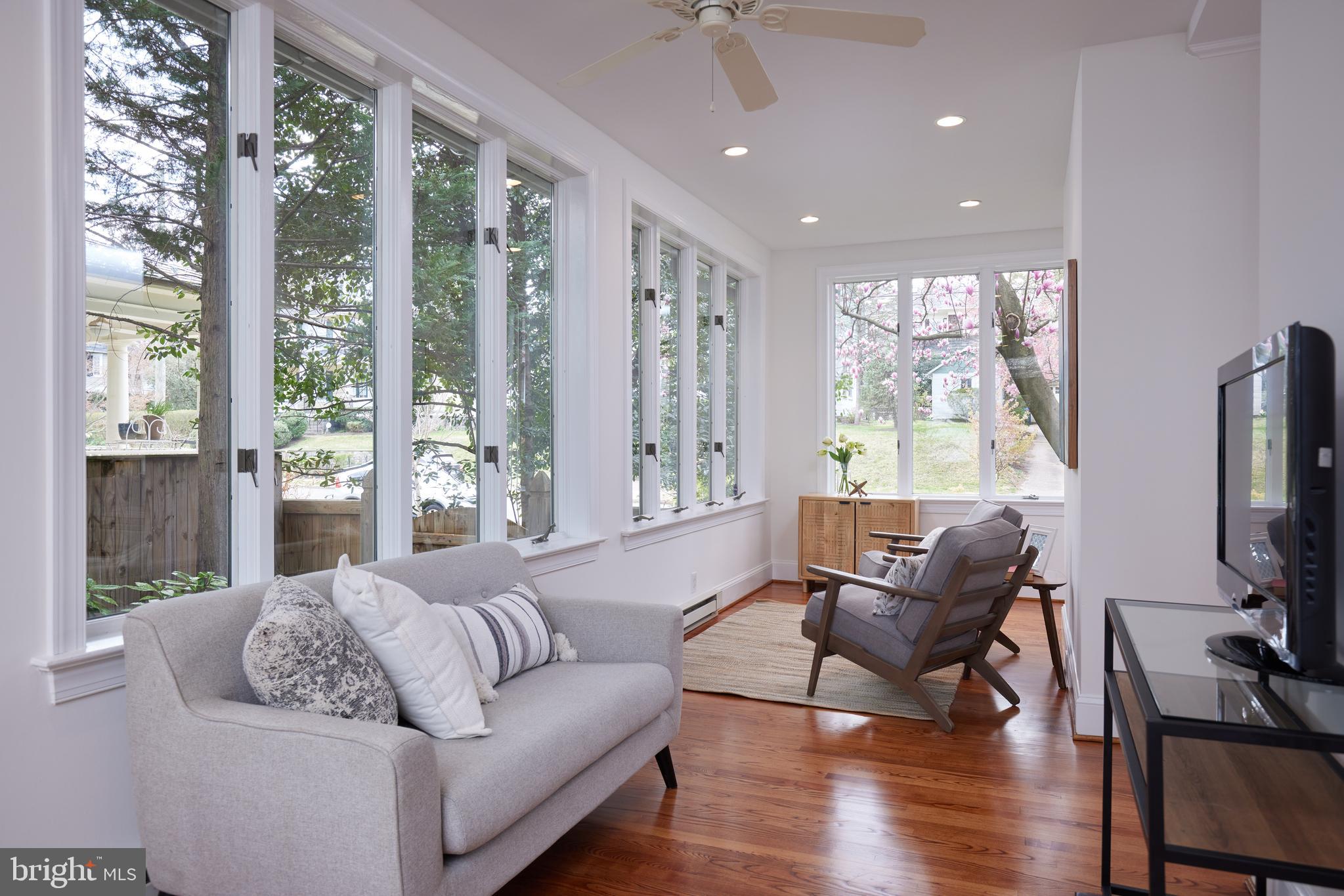 CHEVY CHASE - Residential