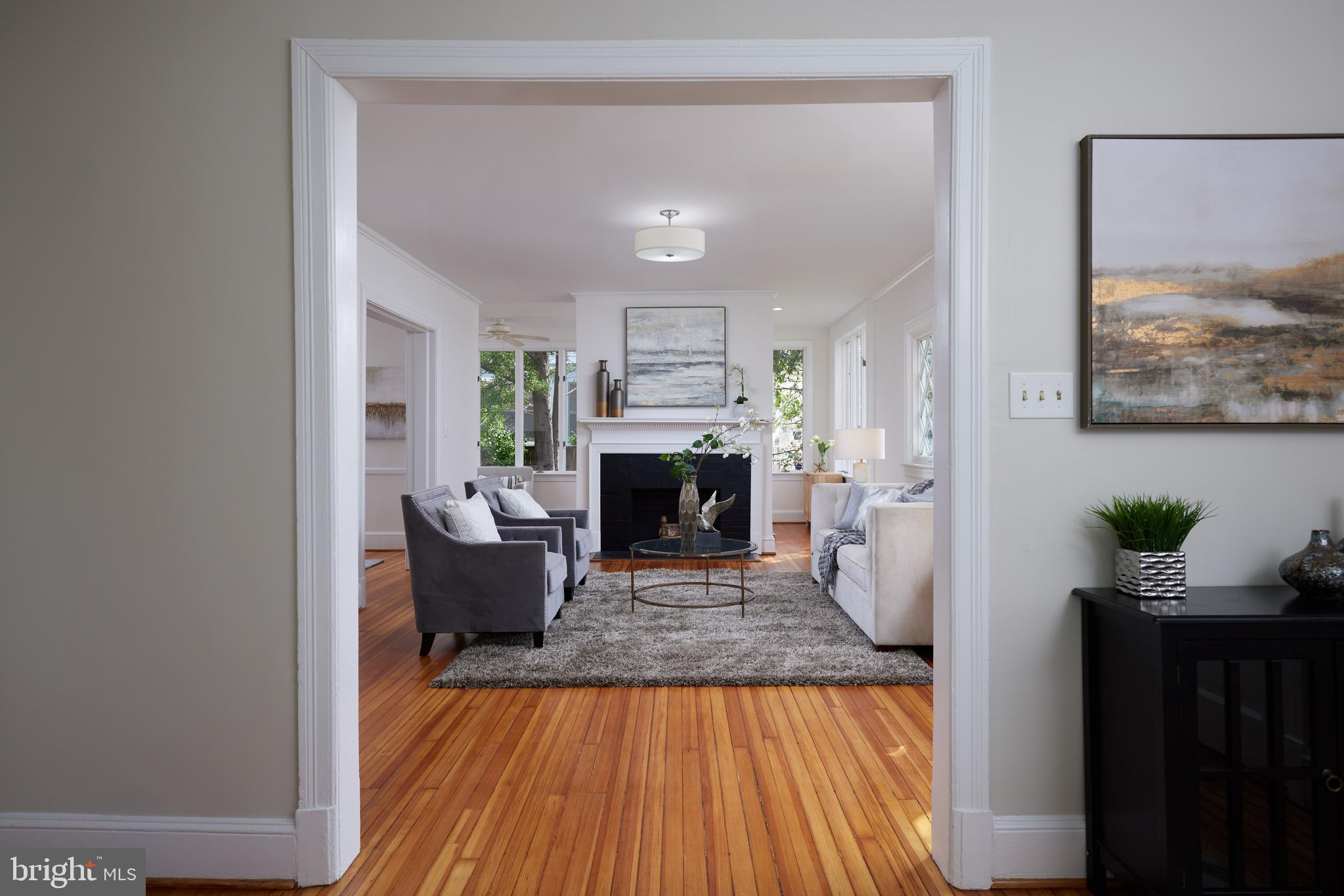 CHEVY CHASE - Residential