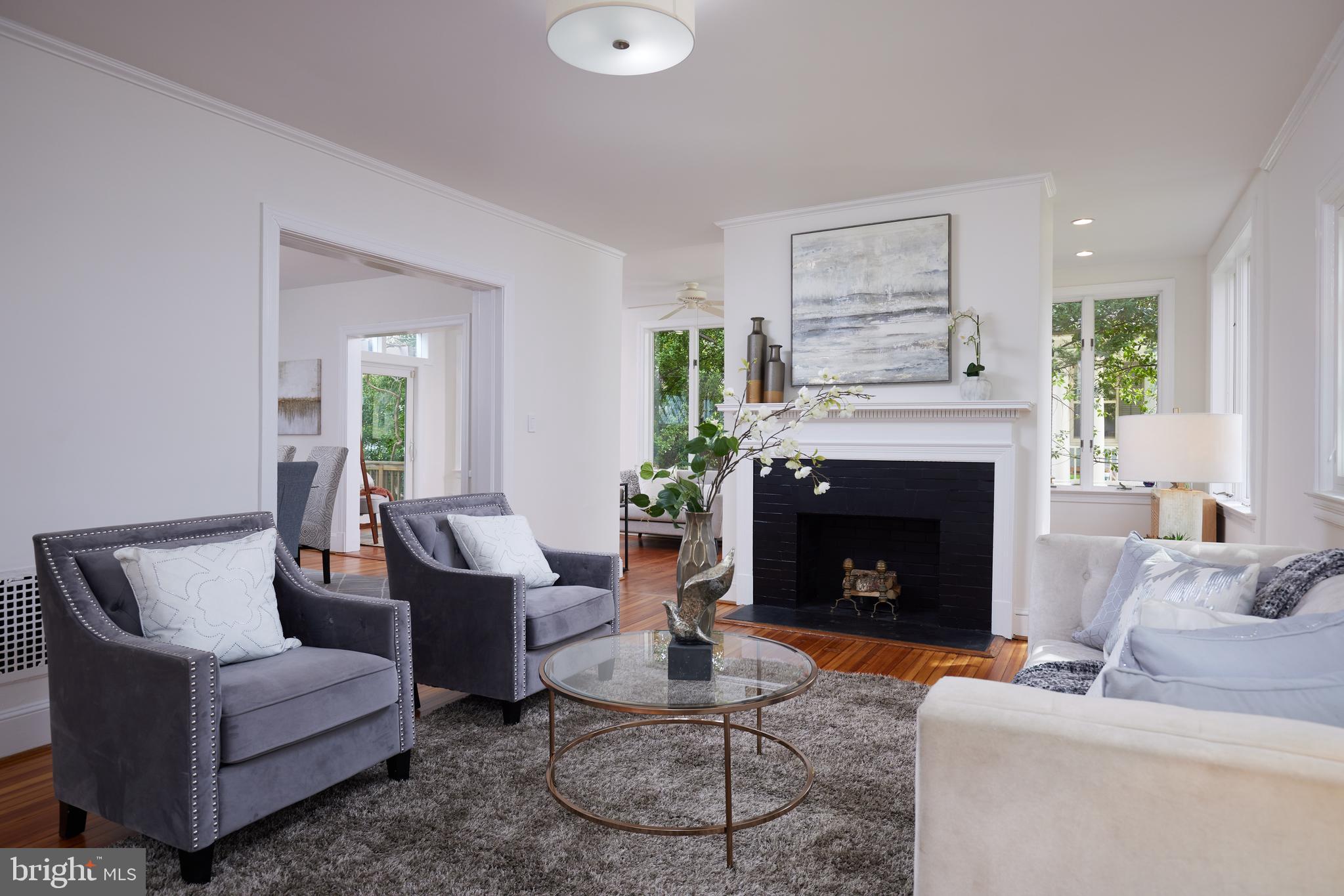 CHEVY CHASE - Residential